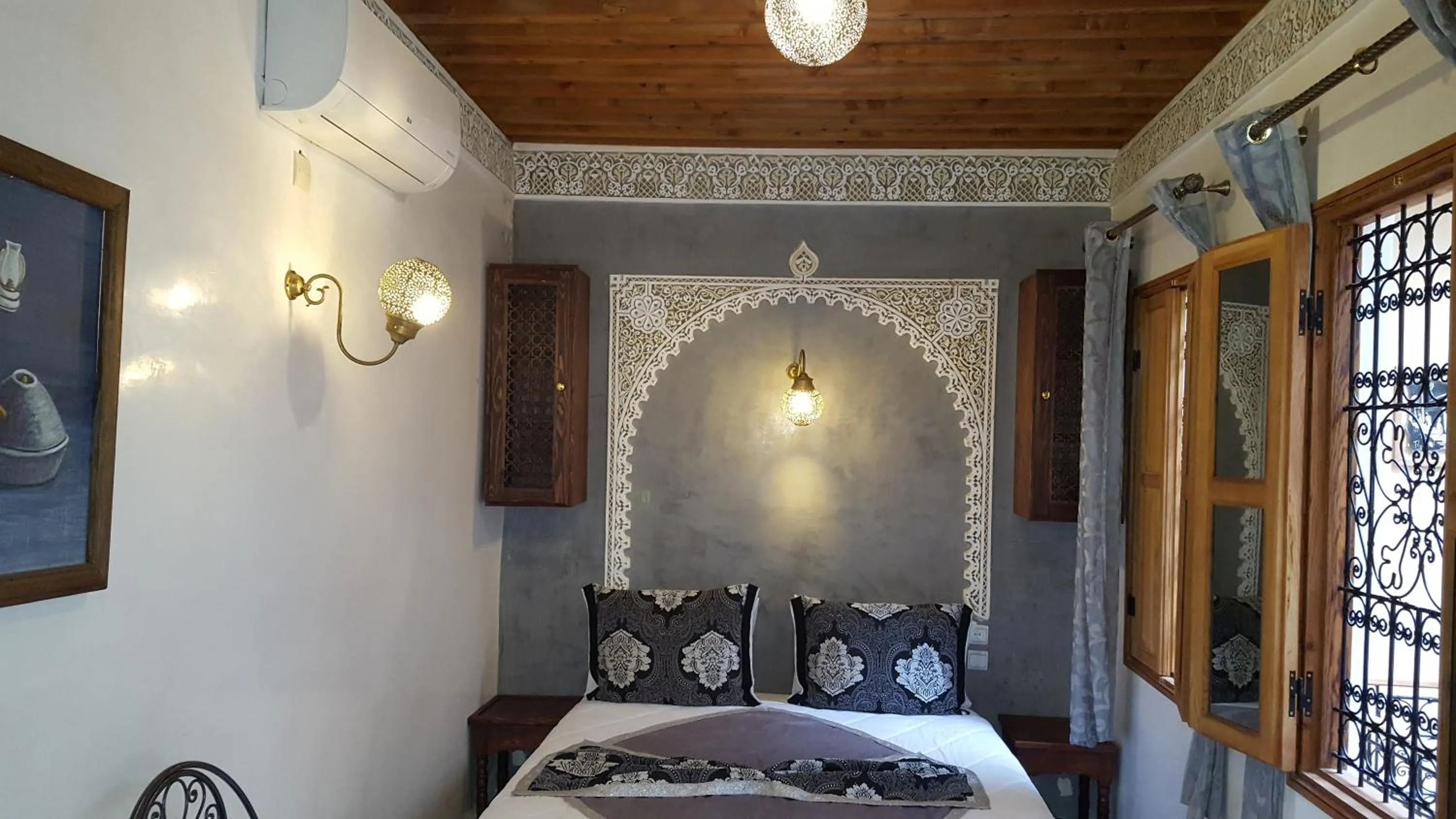 Staff in Dar Nour Fes