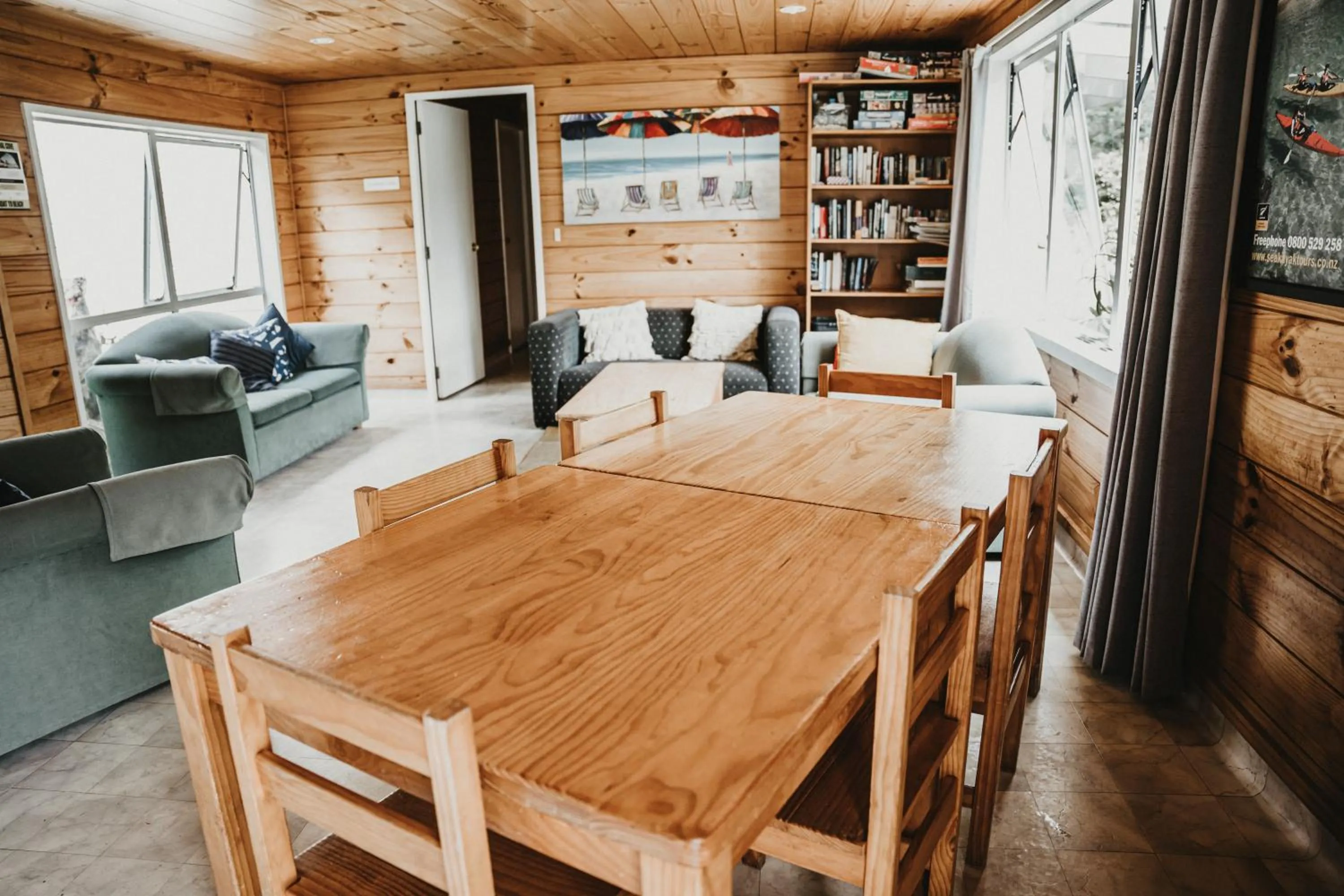 Living room in Tatahi Cove Back Packer