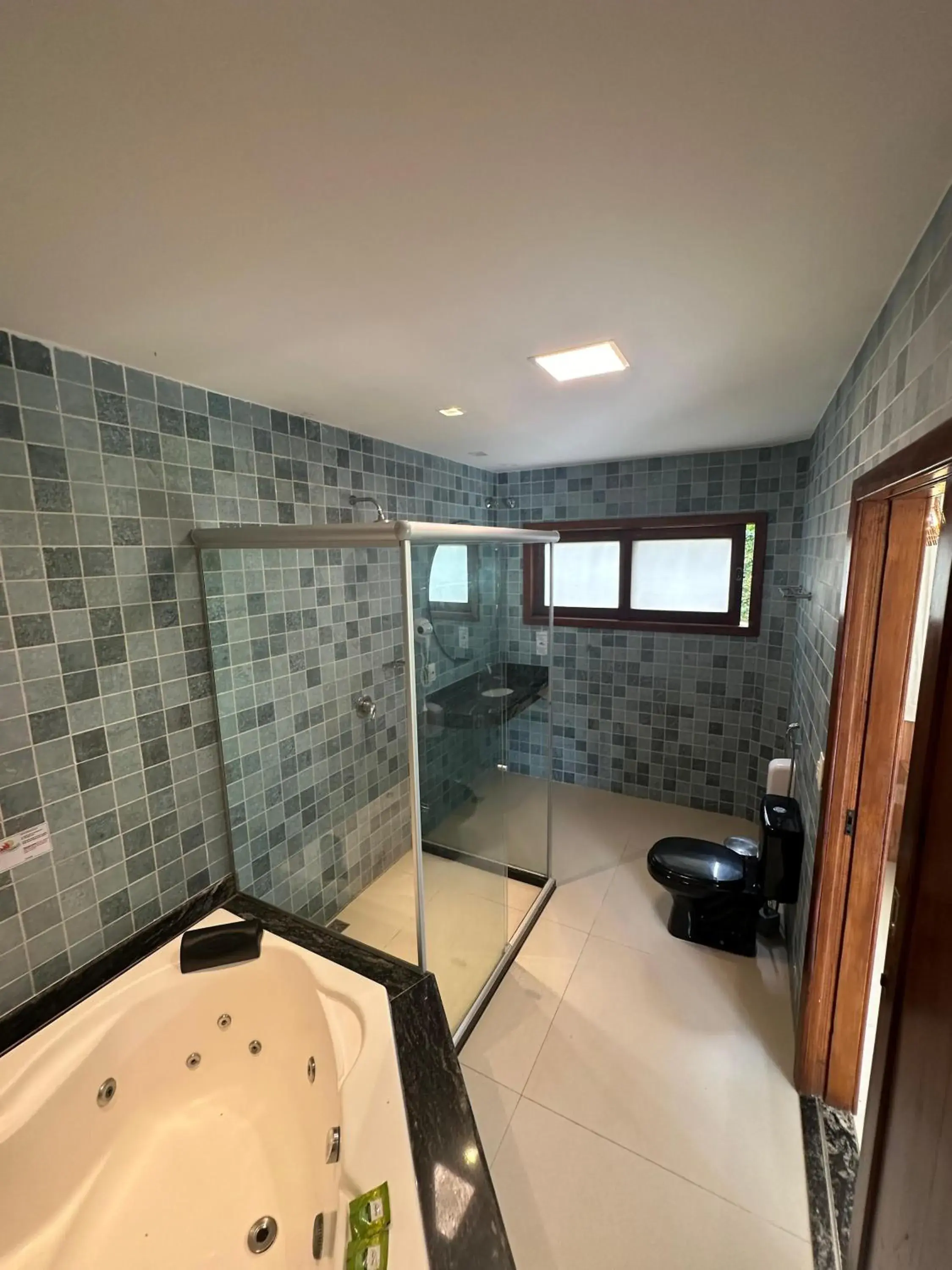 Deluxe Suite with Sea View in Pousada Porto da Barra Deluxe Suite with Sea View in Pousada Porto da Barra