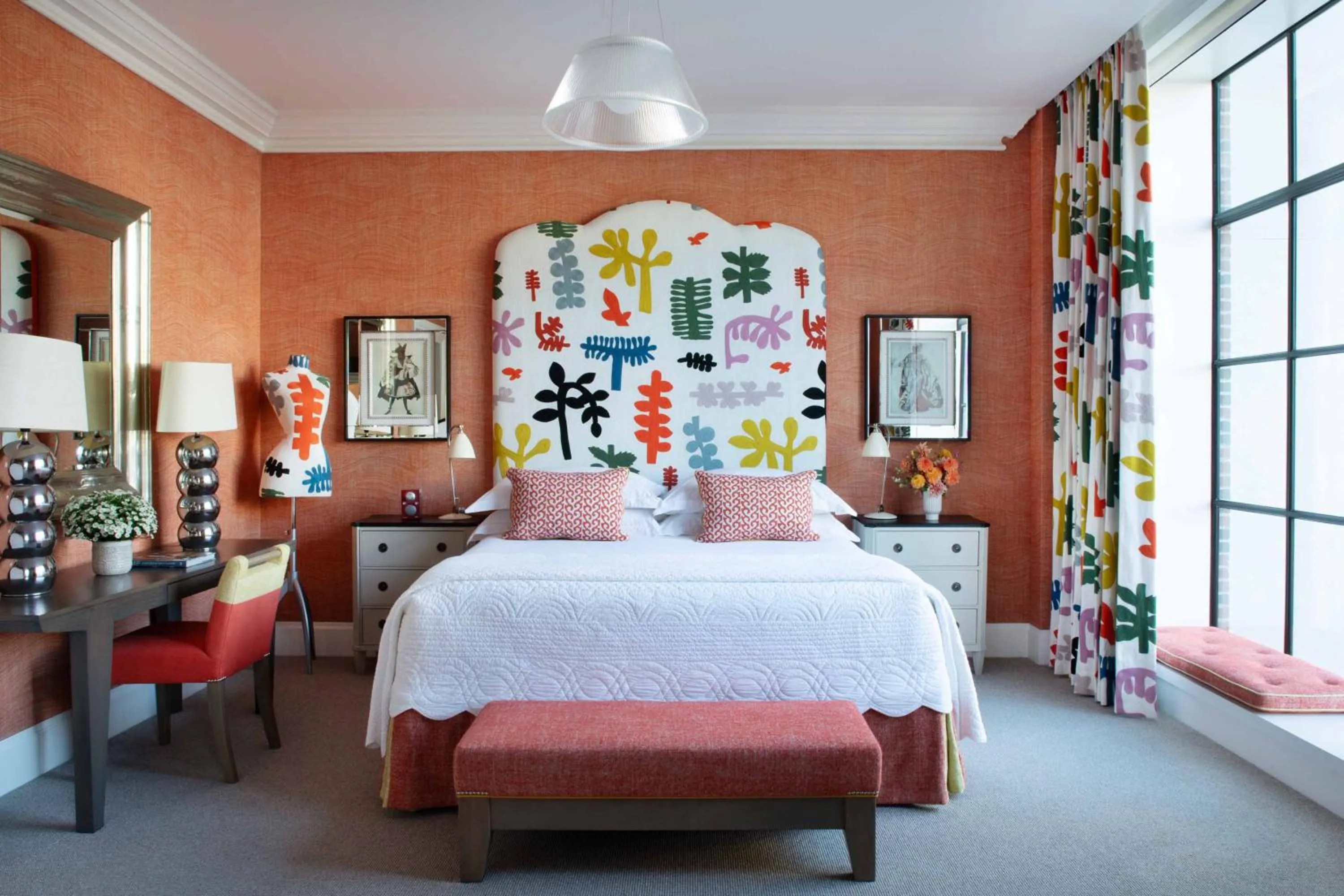 Bedroom, Bed in Crosby Street Hotel