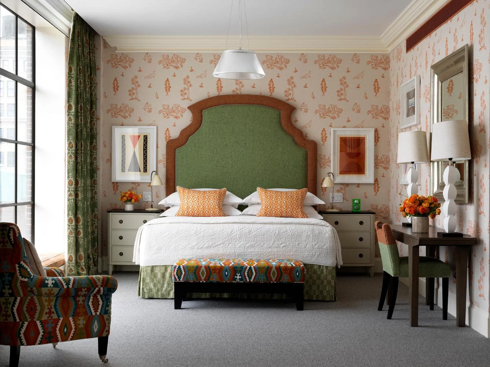 Photo of the whole room, Bed in Crosby Street Hotel