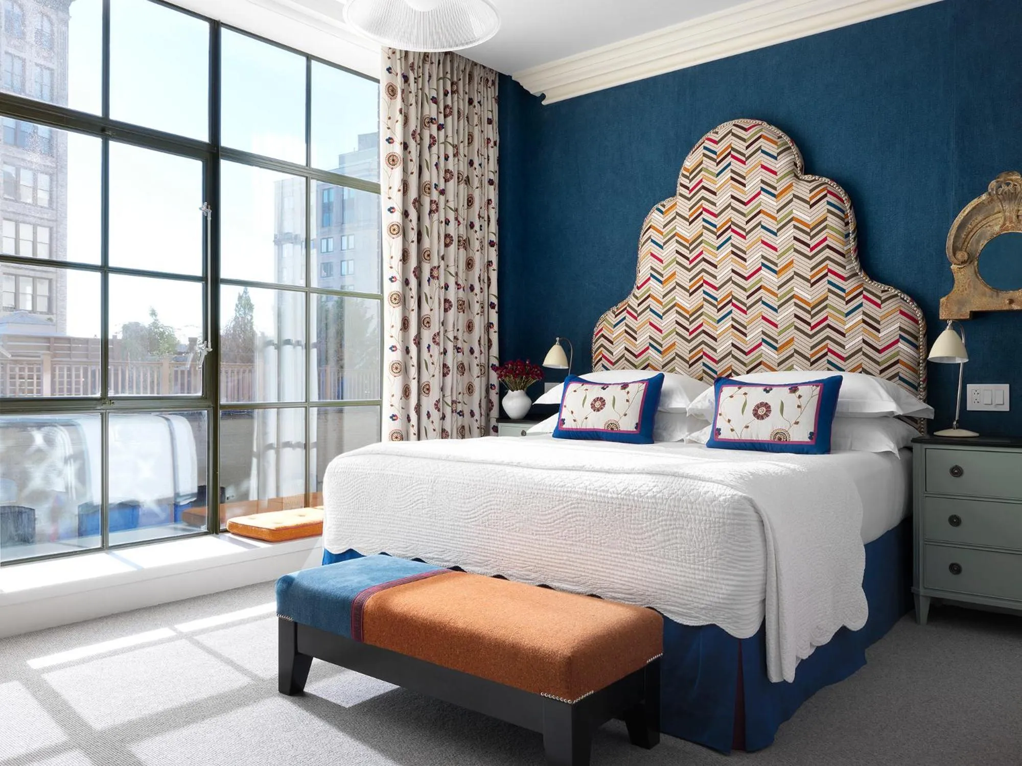 Bedroom, Bed in Crosby Street Hotel