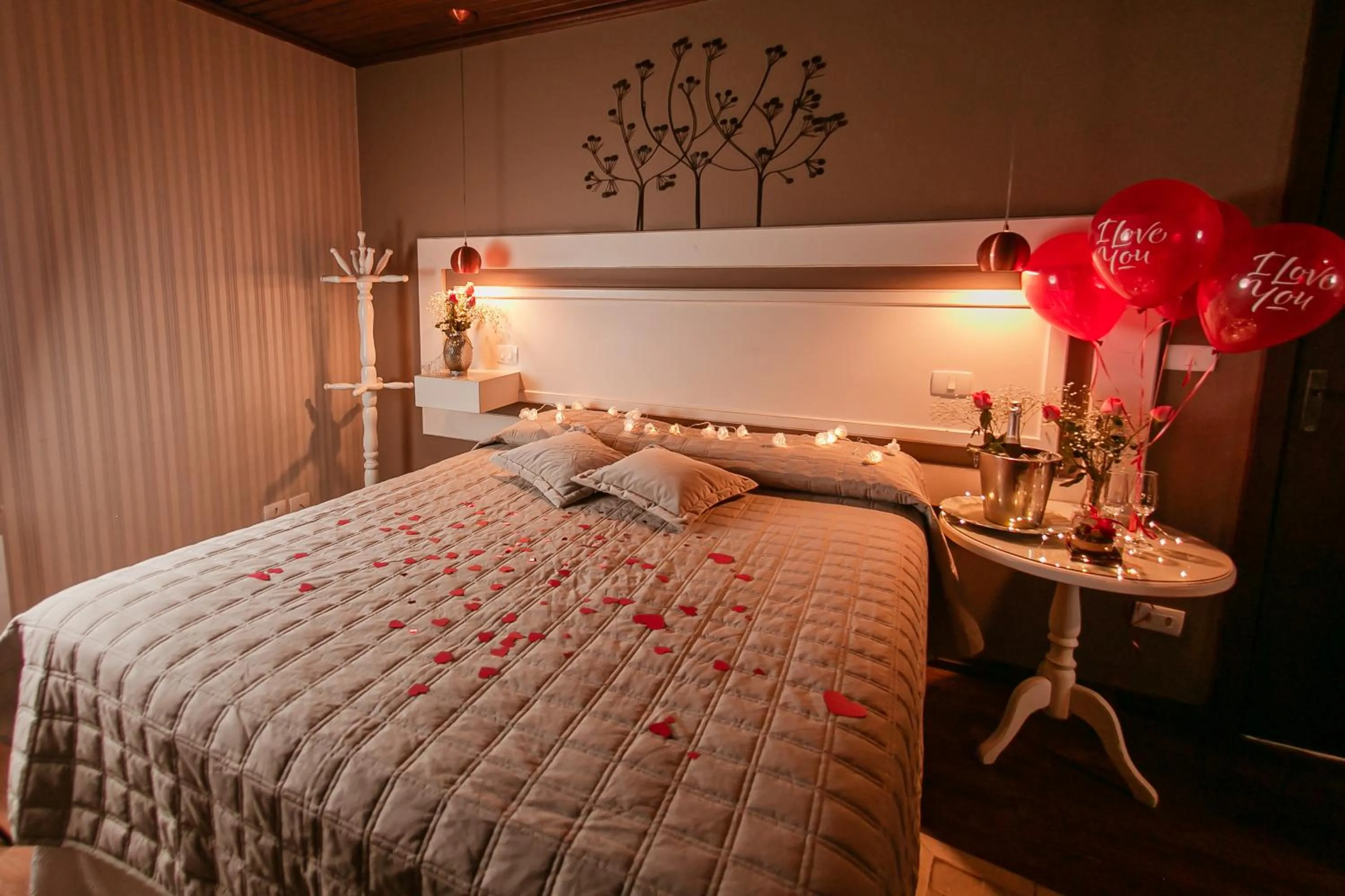 Photo of the whole room, Bed in Hotel Canto Verde