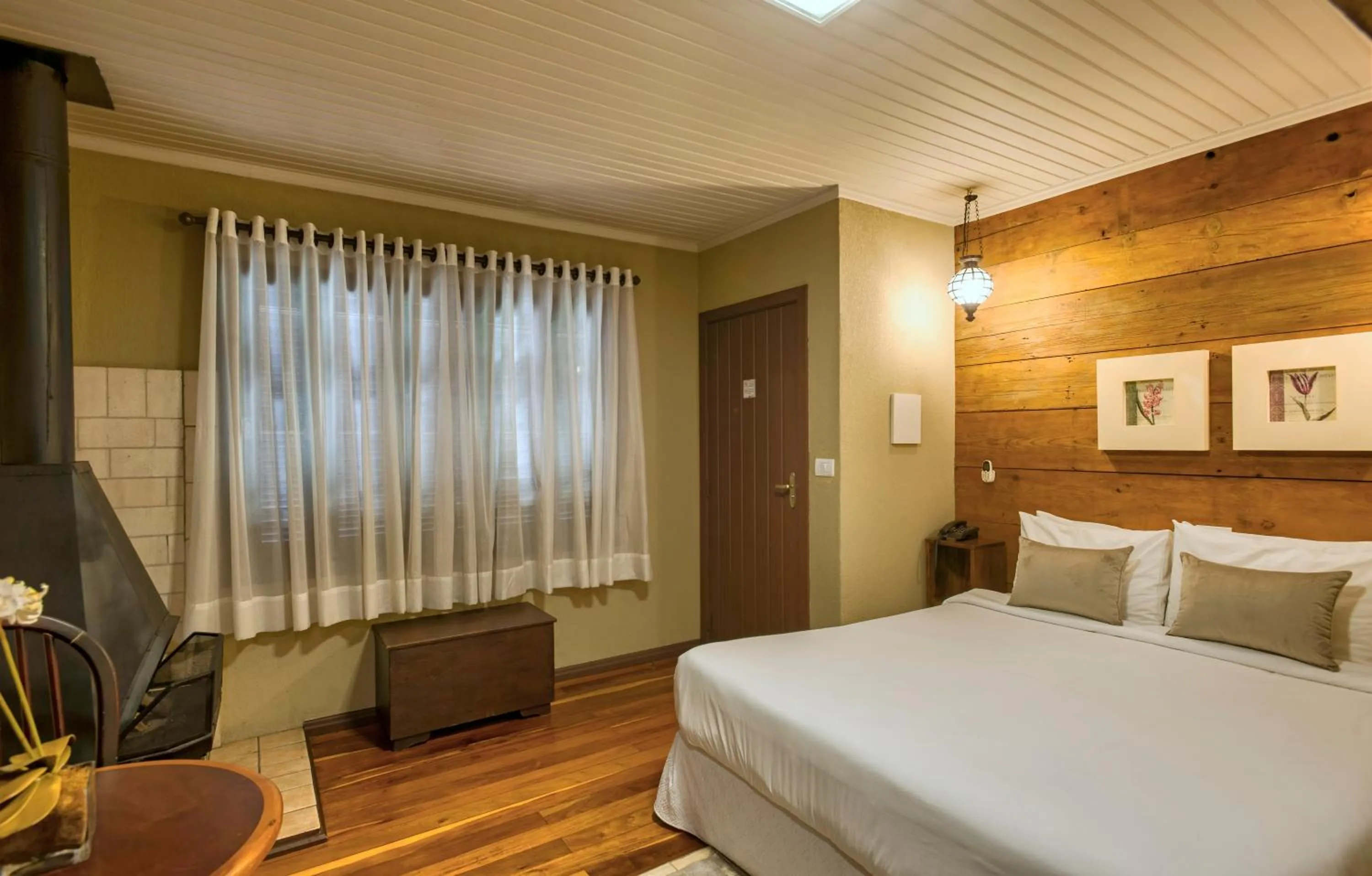 Photo of the whole room, Bed in Hotel Canto Verde