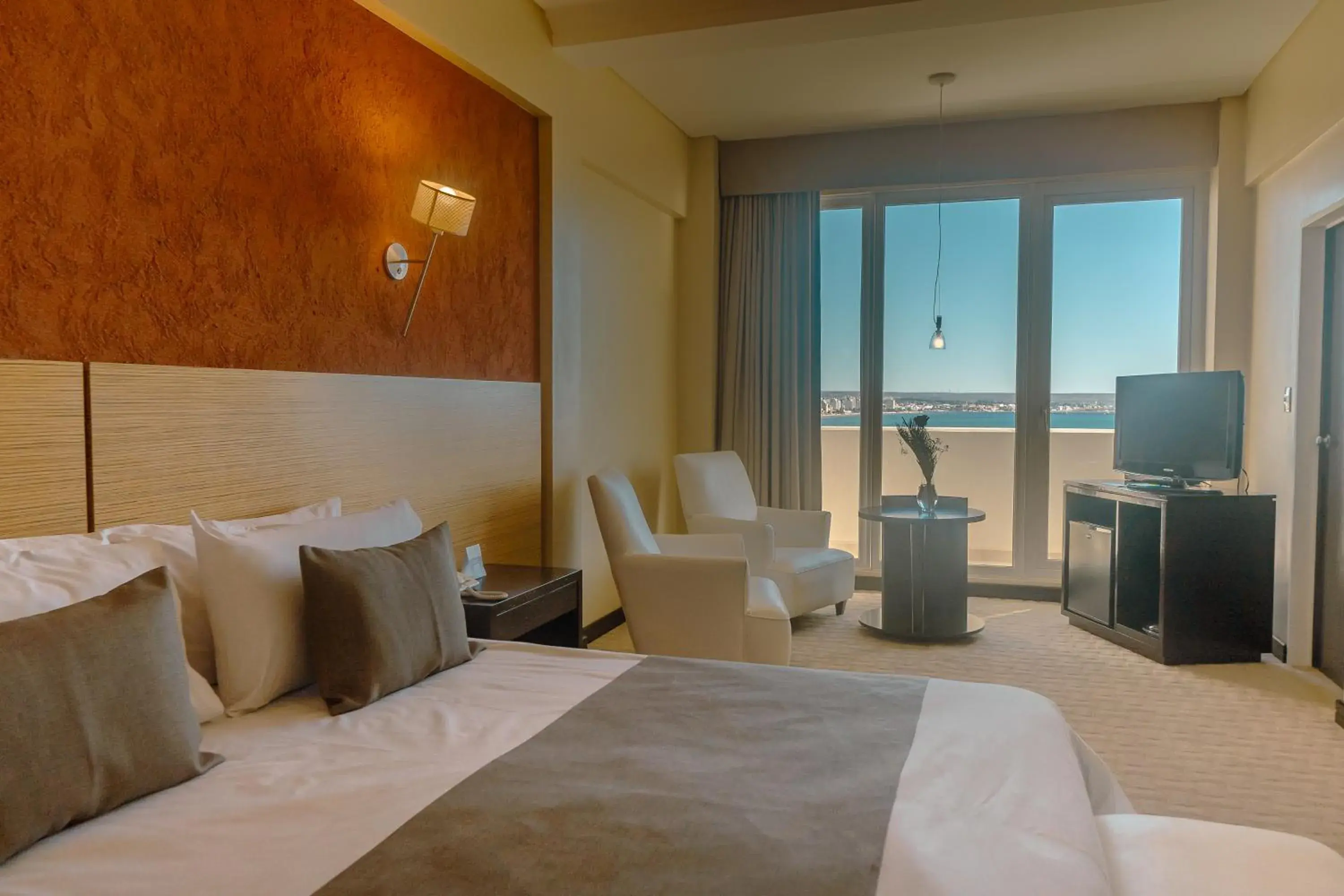 Single Room in Rayentray Grand Hotel Single Room in Rayentray Grand Hotel