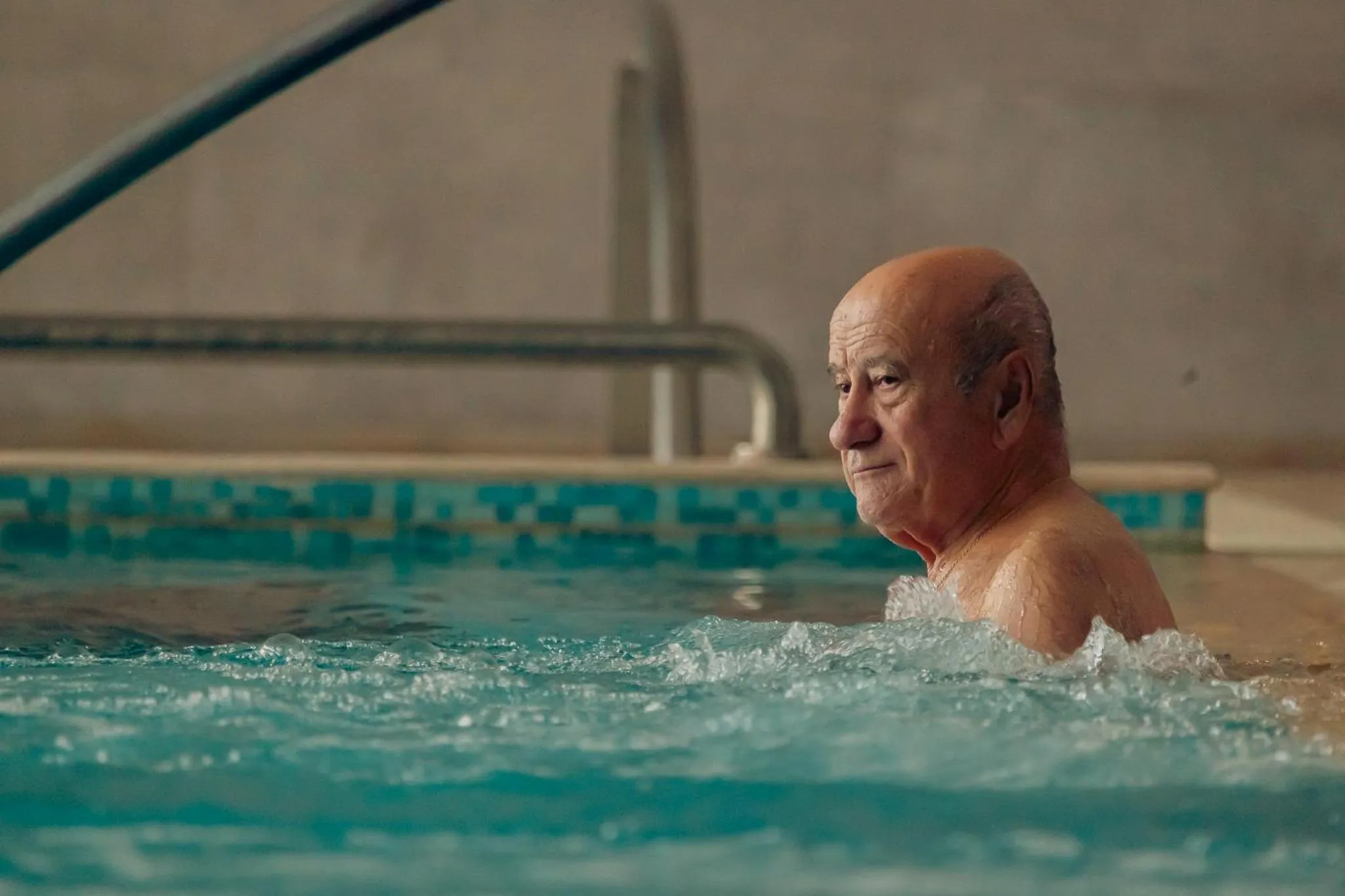 People in Rayentray Grand Hotel