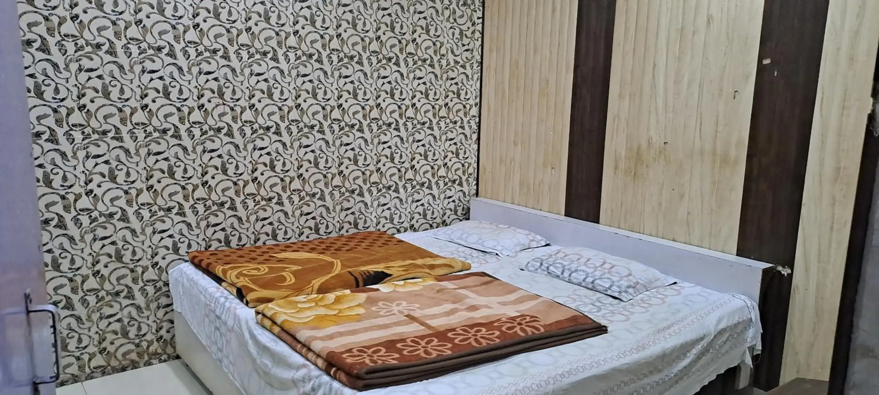 Photo of the whole room, Bed in Hotel Vrindavan Photo of the whole room, Bed in Hotel Vrindavan