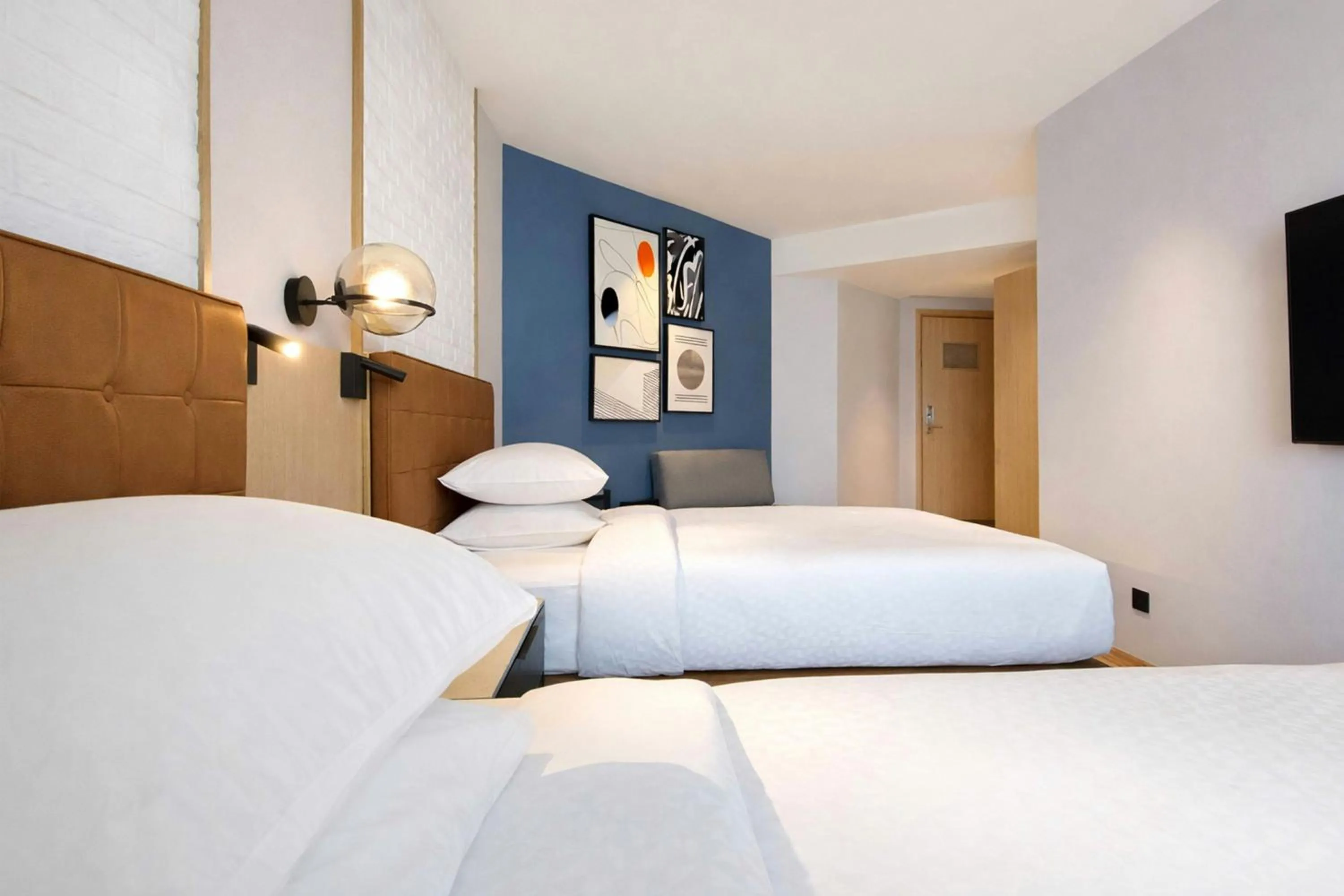 Photo of the whole room, Bed in Four Points by Sheraton Johor Bahru