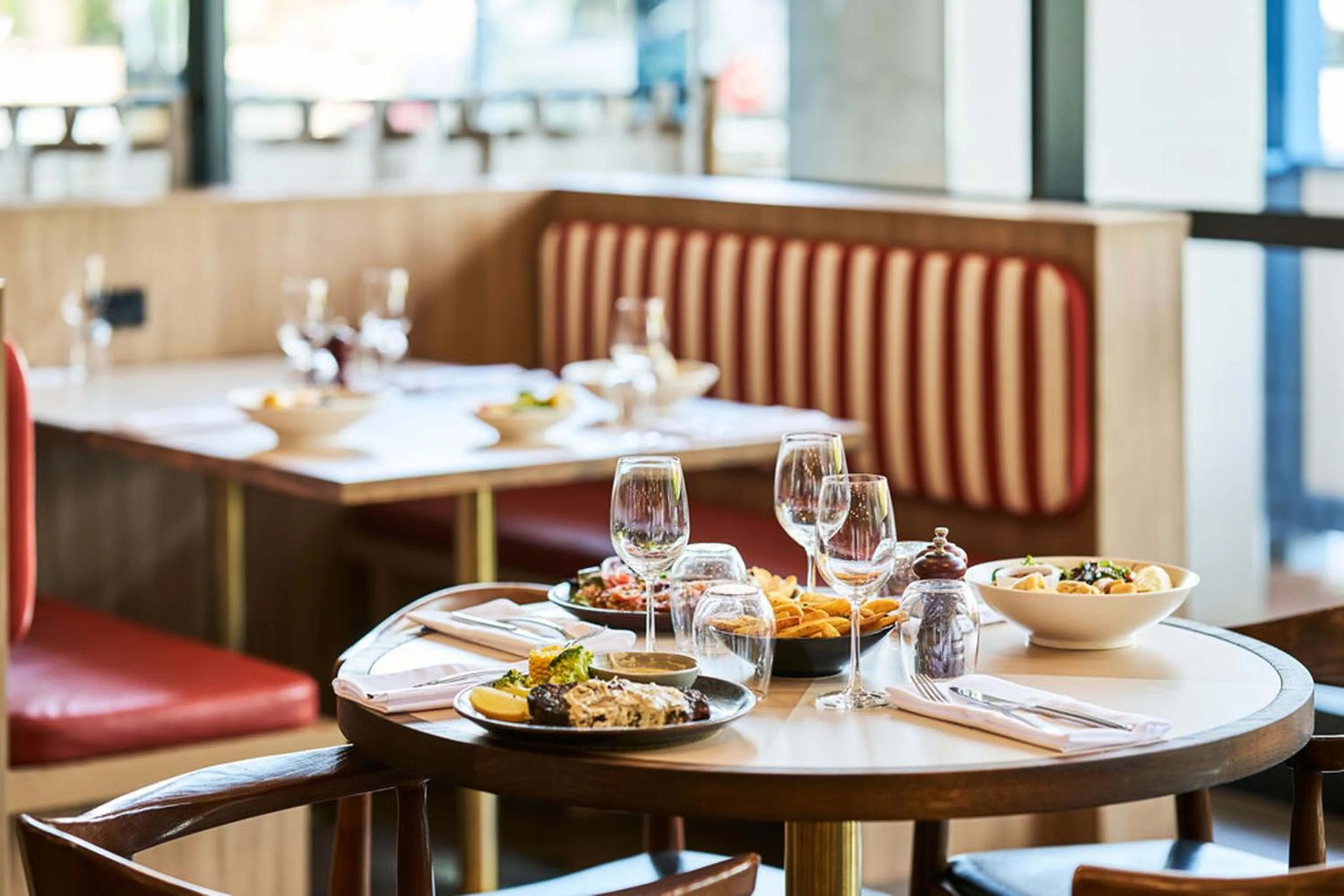 Restaurant/places to eat in Mantra Albury