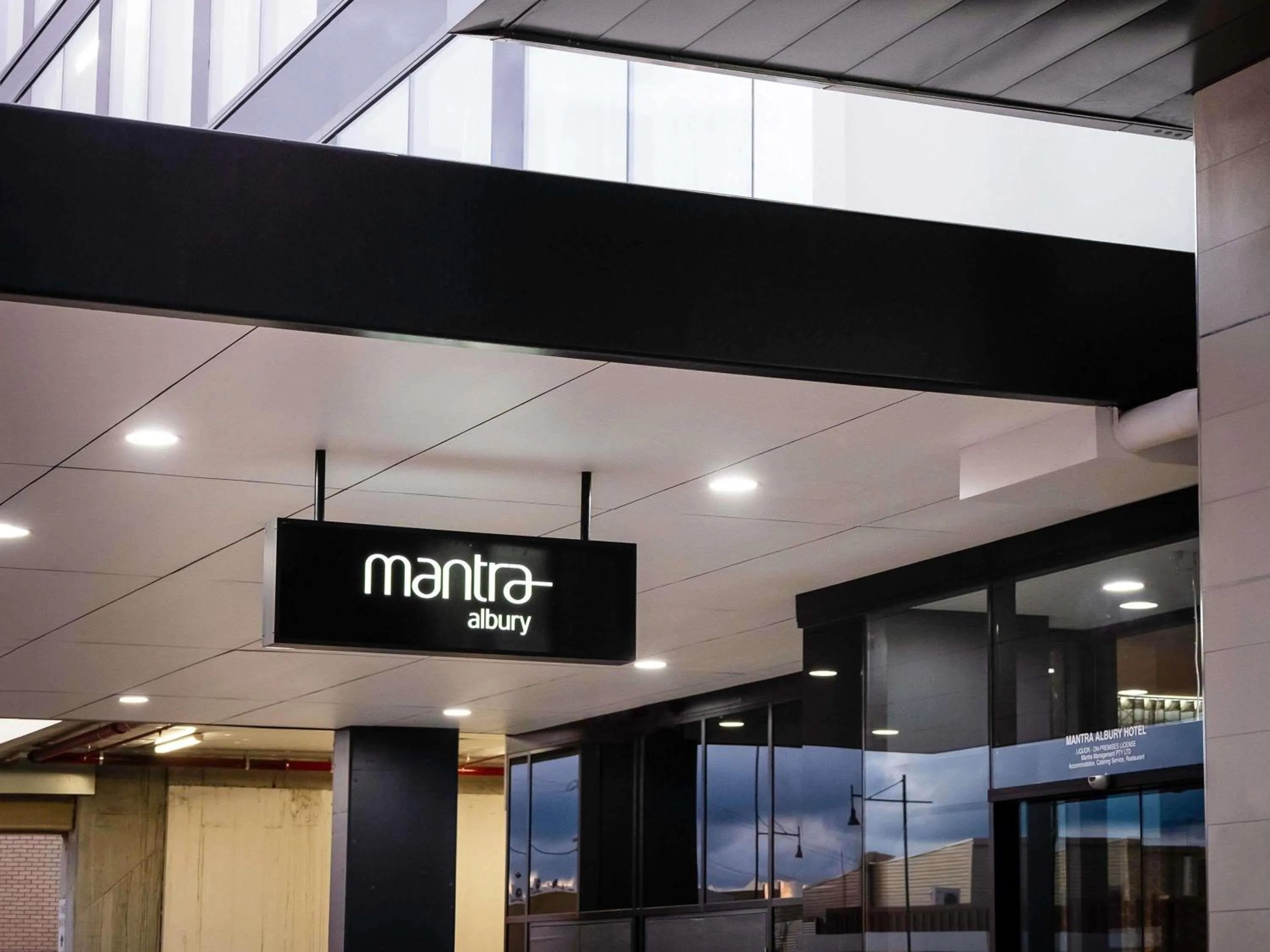 Property building in Mantra Albury