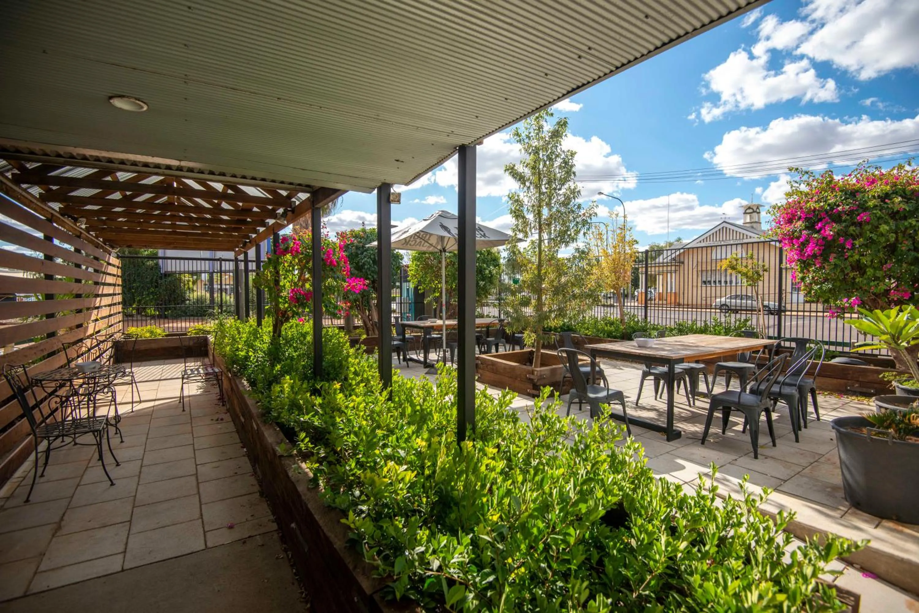 Longreach Most Central Motel