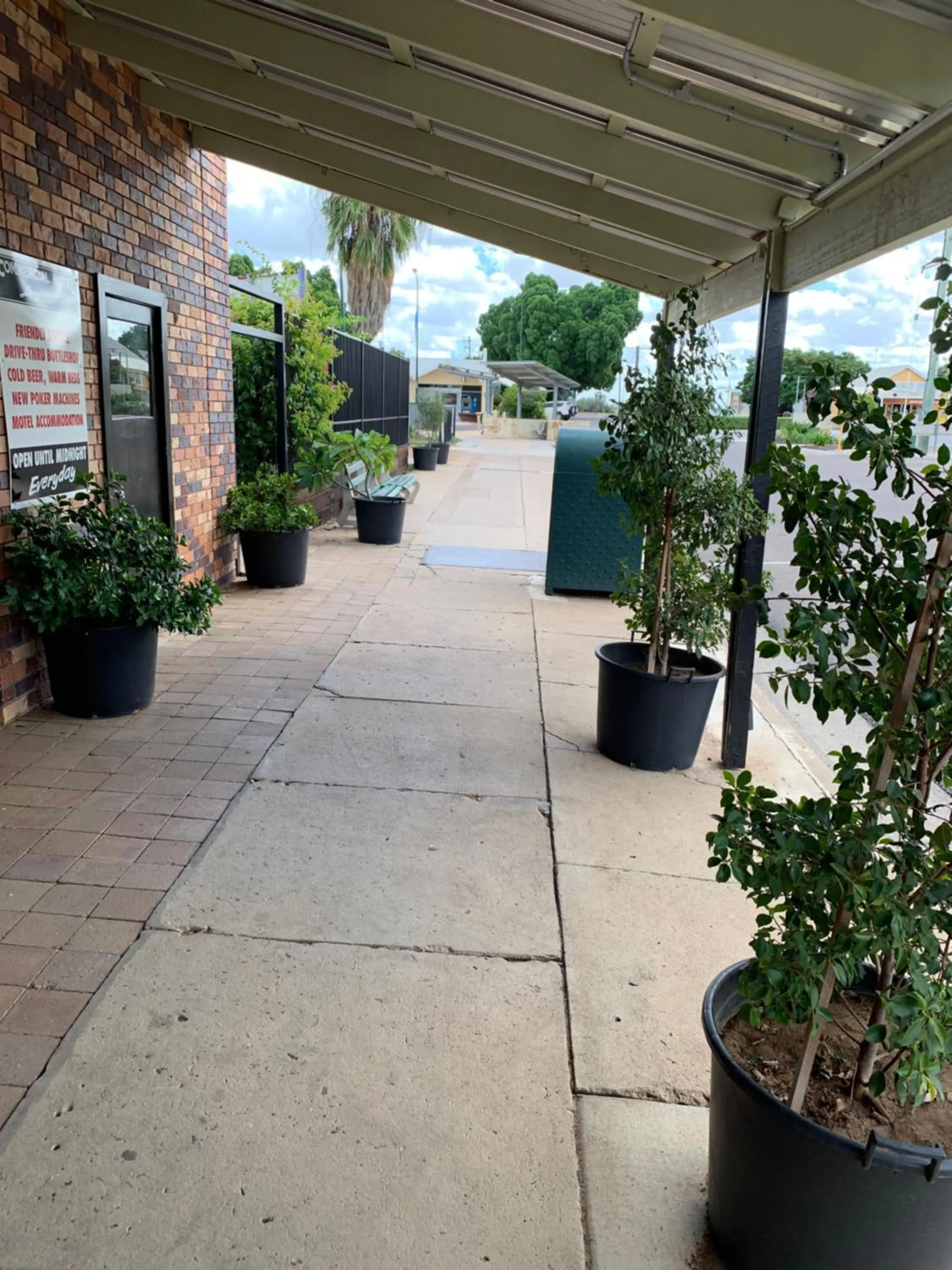 Longreach Most Central Motel