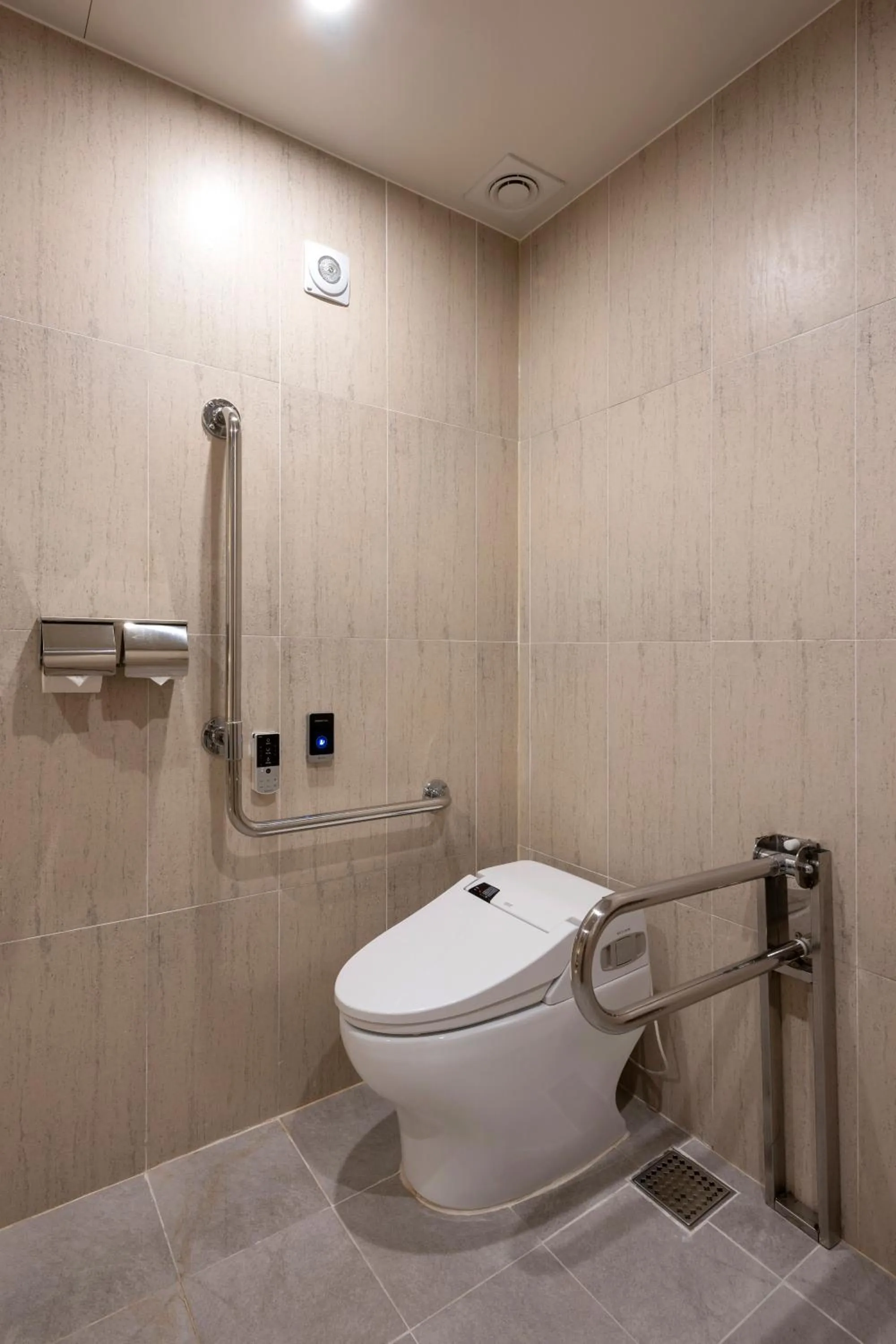 Bathroom in No. 25 Signature Hotel Daecheong