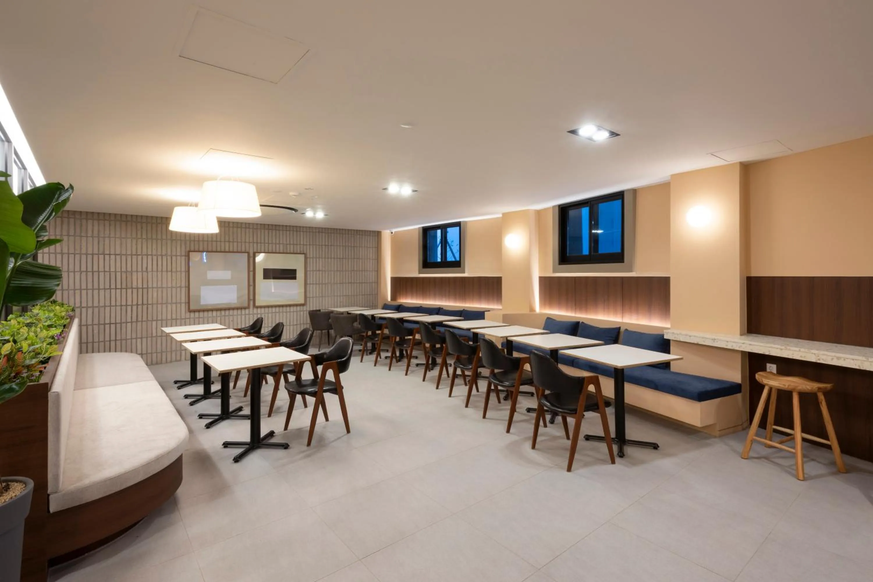 No. 25 Signature Hotel Daecheong