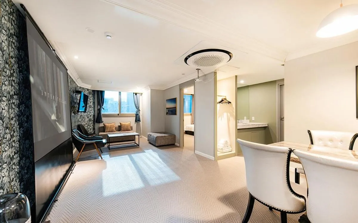 Seating Area in No. 25 Signature Hotel Daecheong