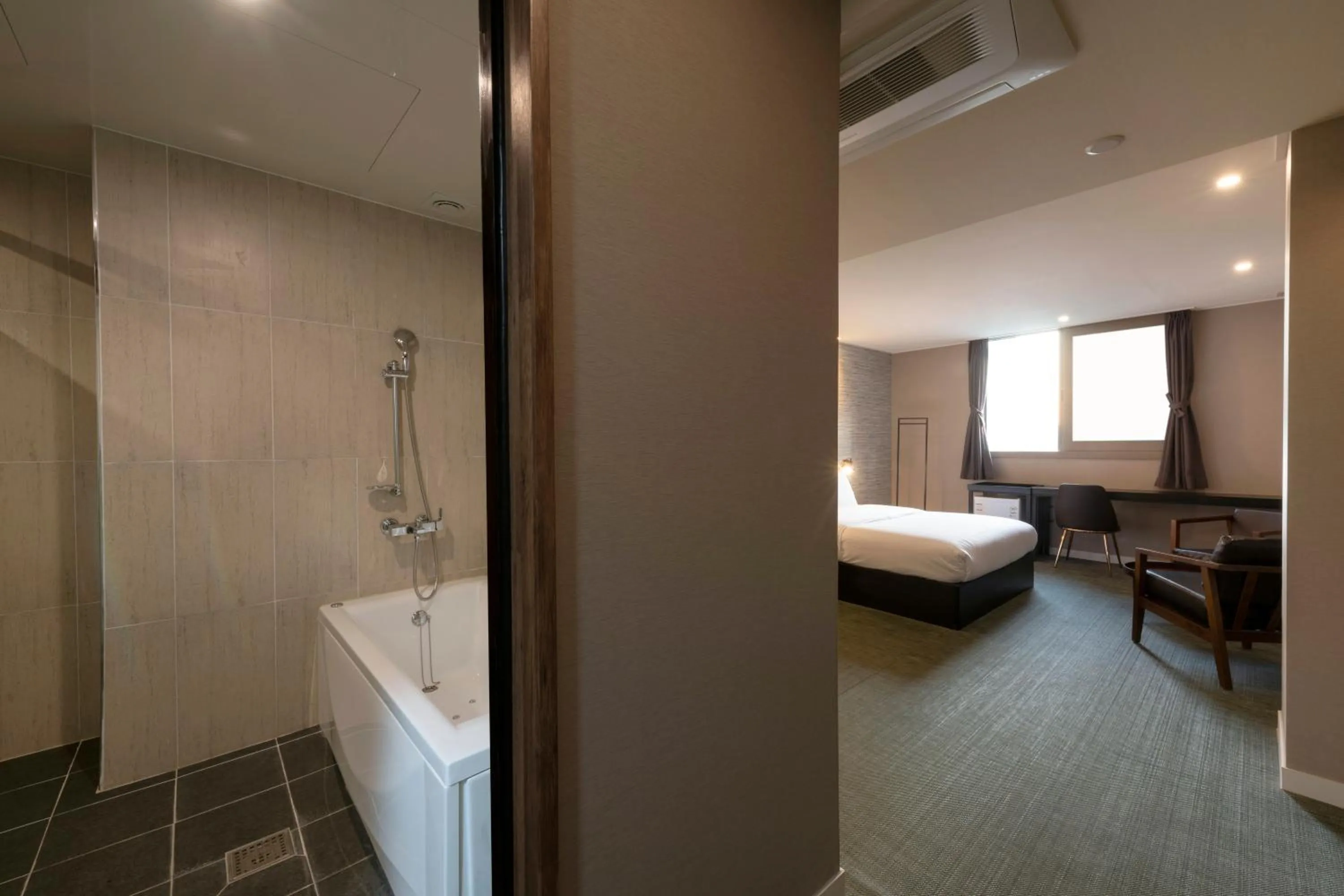 Bathroom in No. 25 Signature Hotel Daecheong