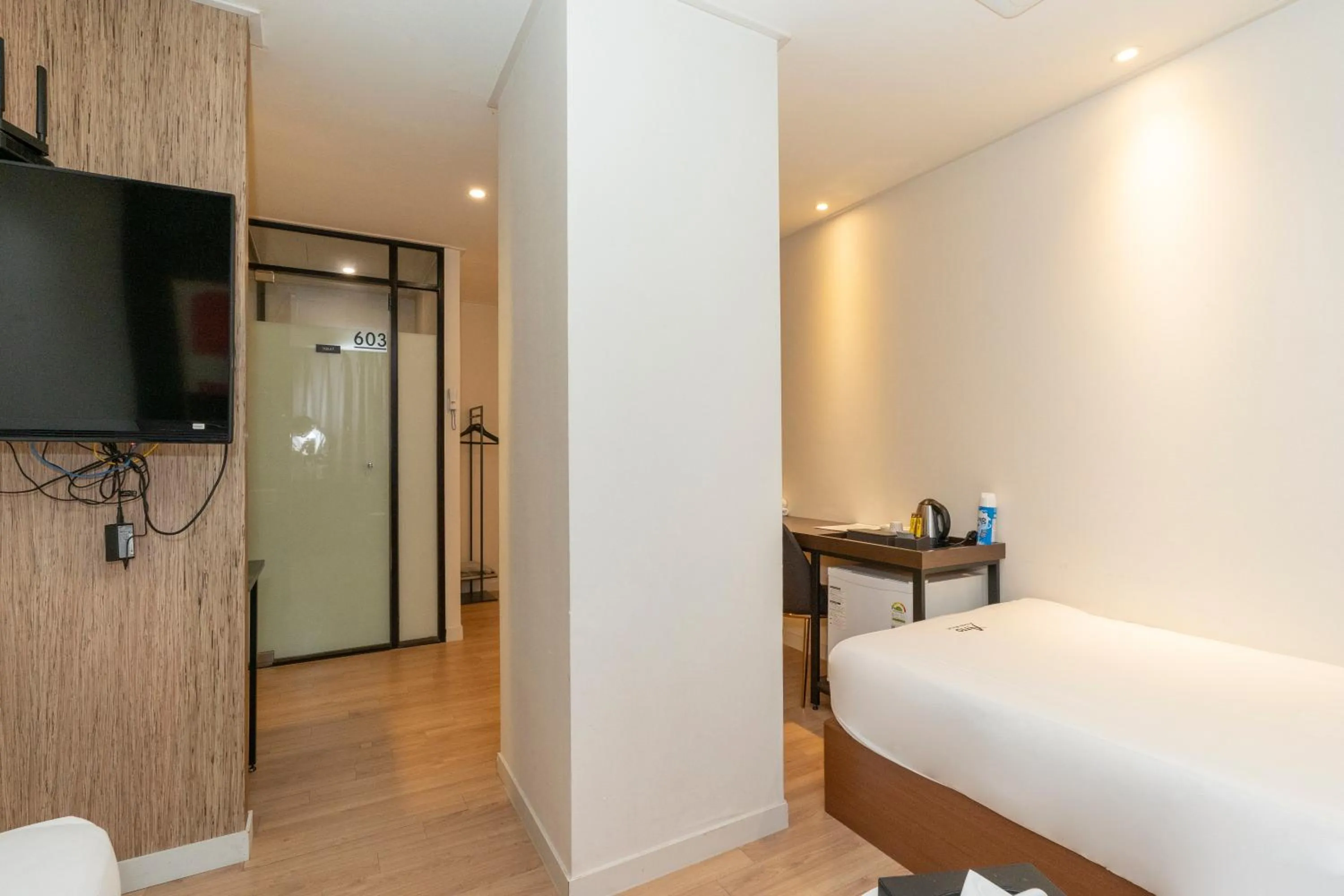 TV/Entertainment Center in No. 25 Signature Hotel Daecheong