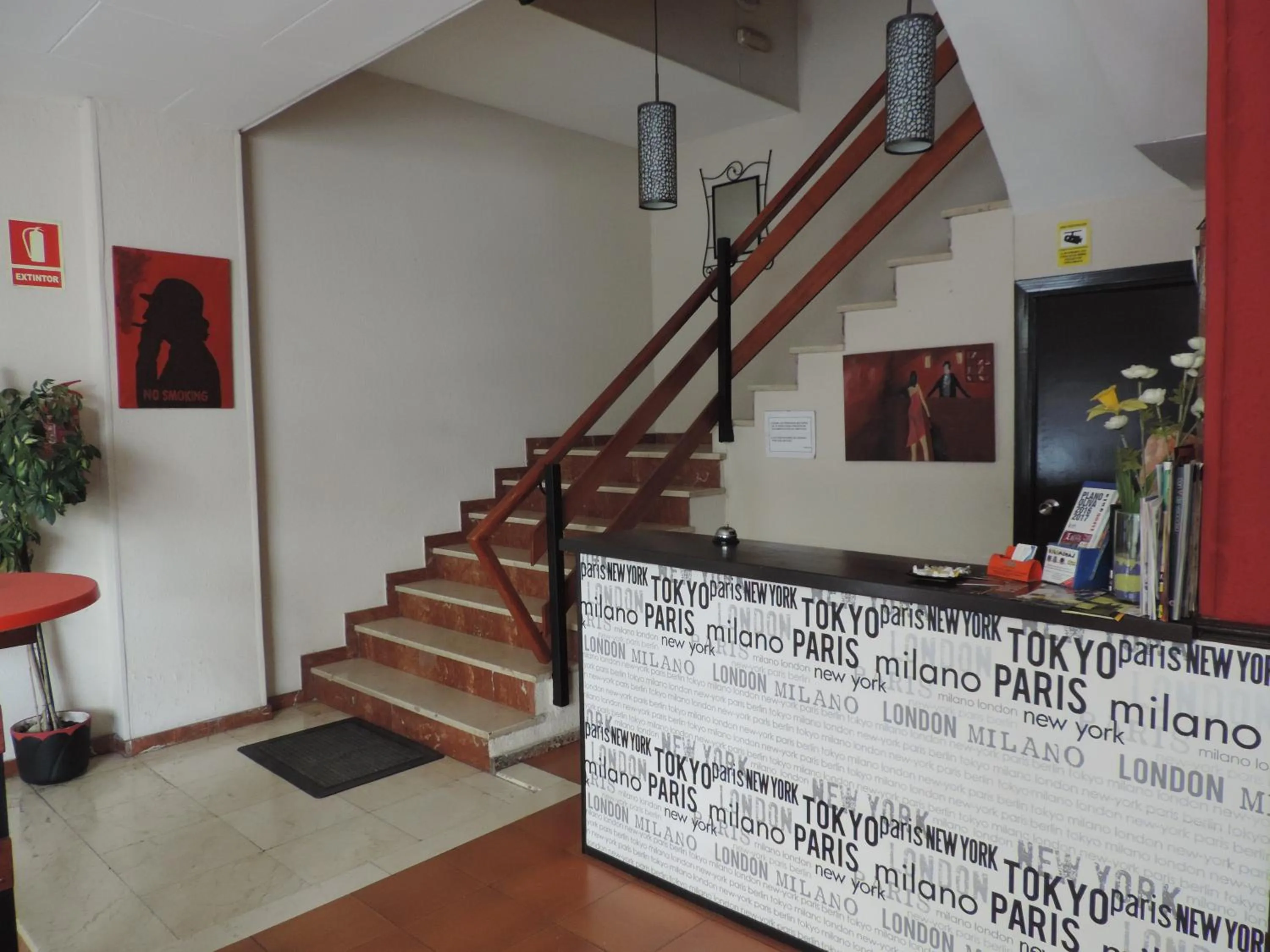 Lobby or reception in Hotel Azahar