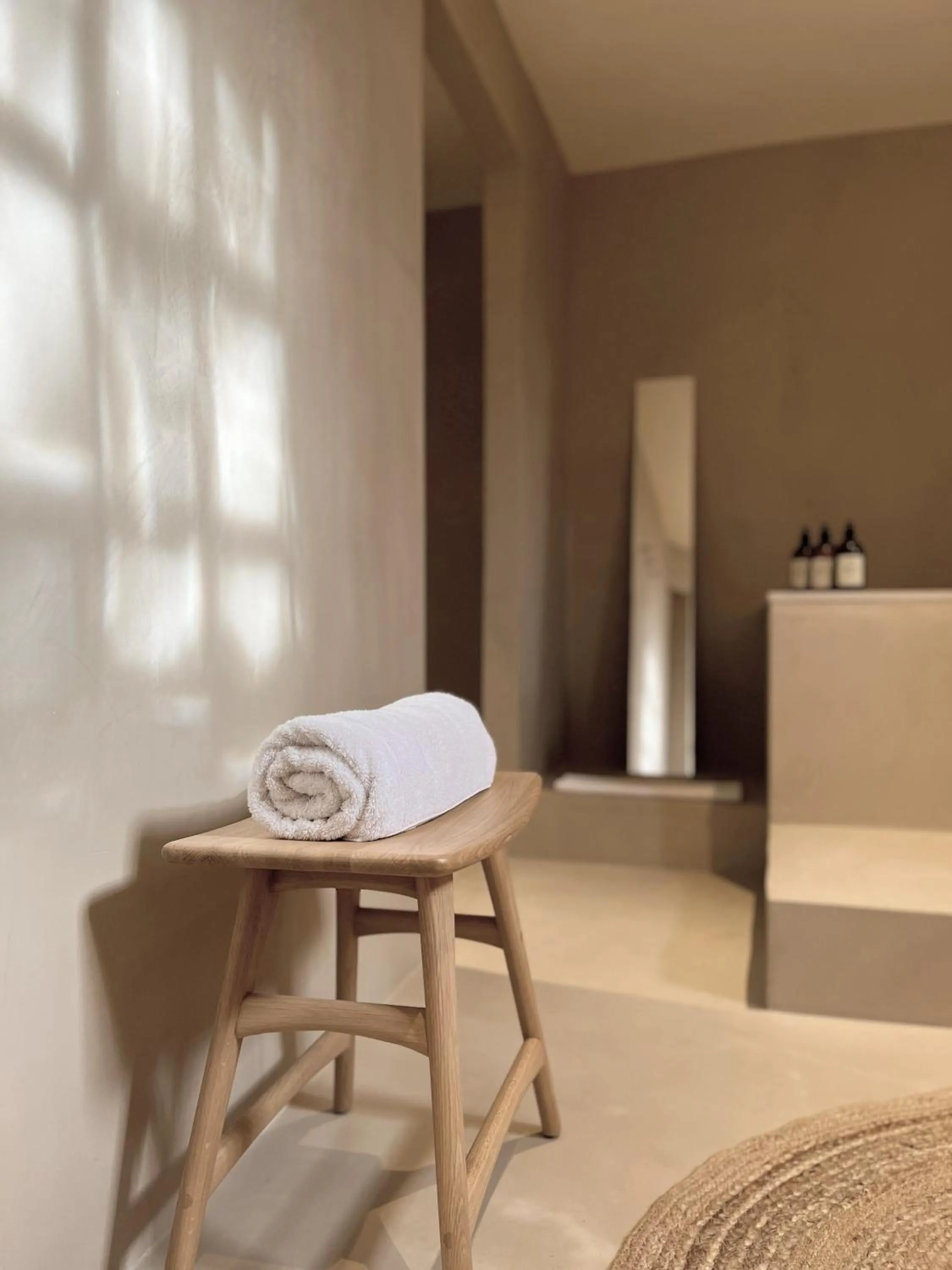 Bathroom in Toile Blanche