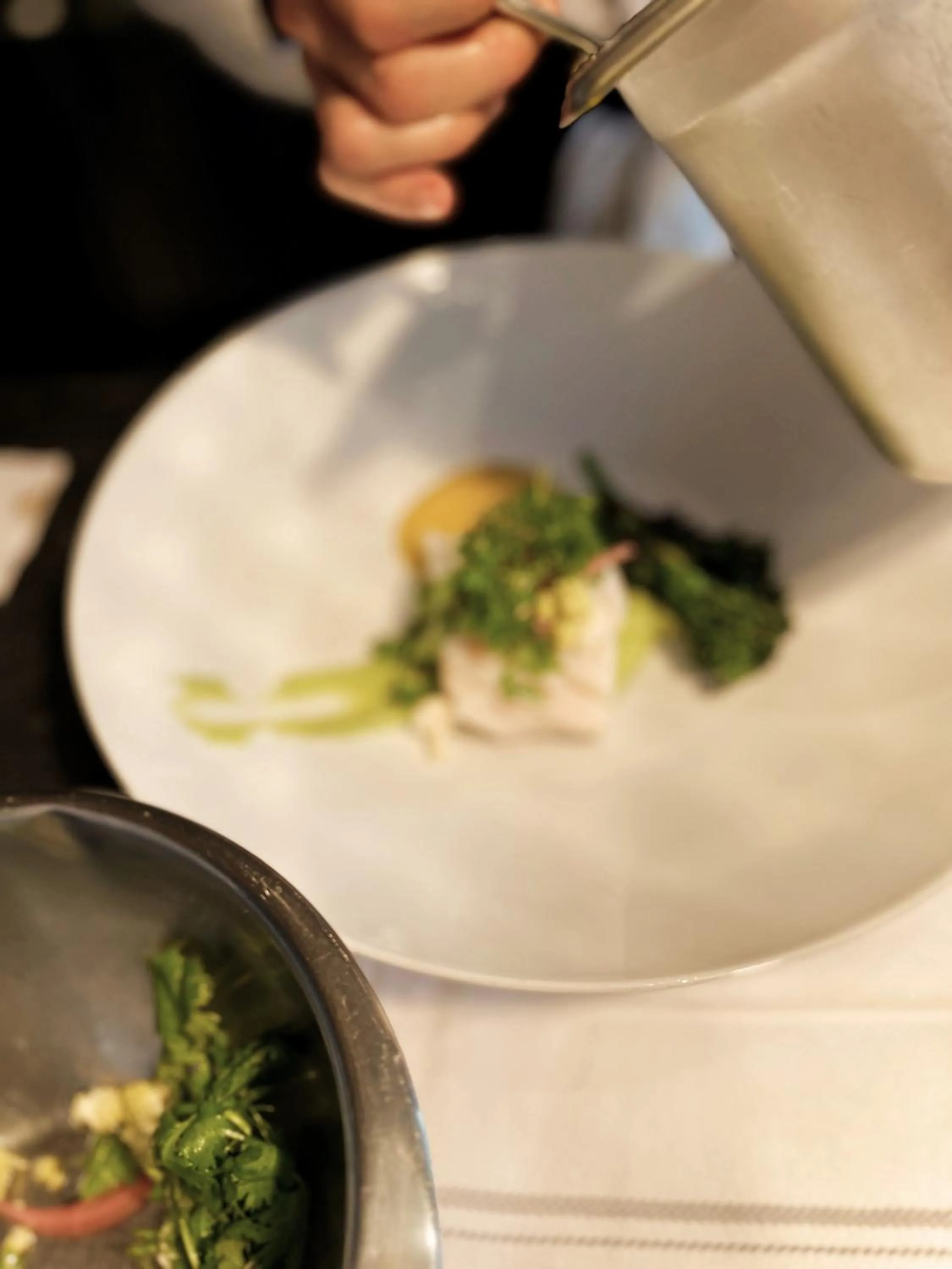 Restaurant/places to eat in Toile Blanche