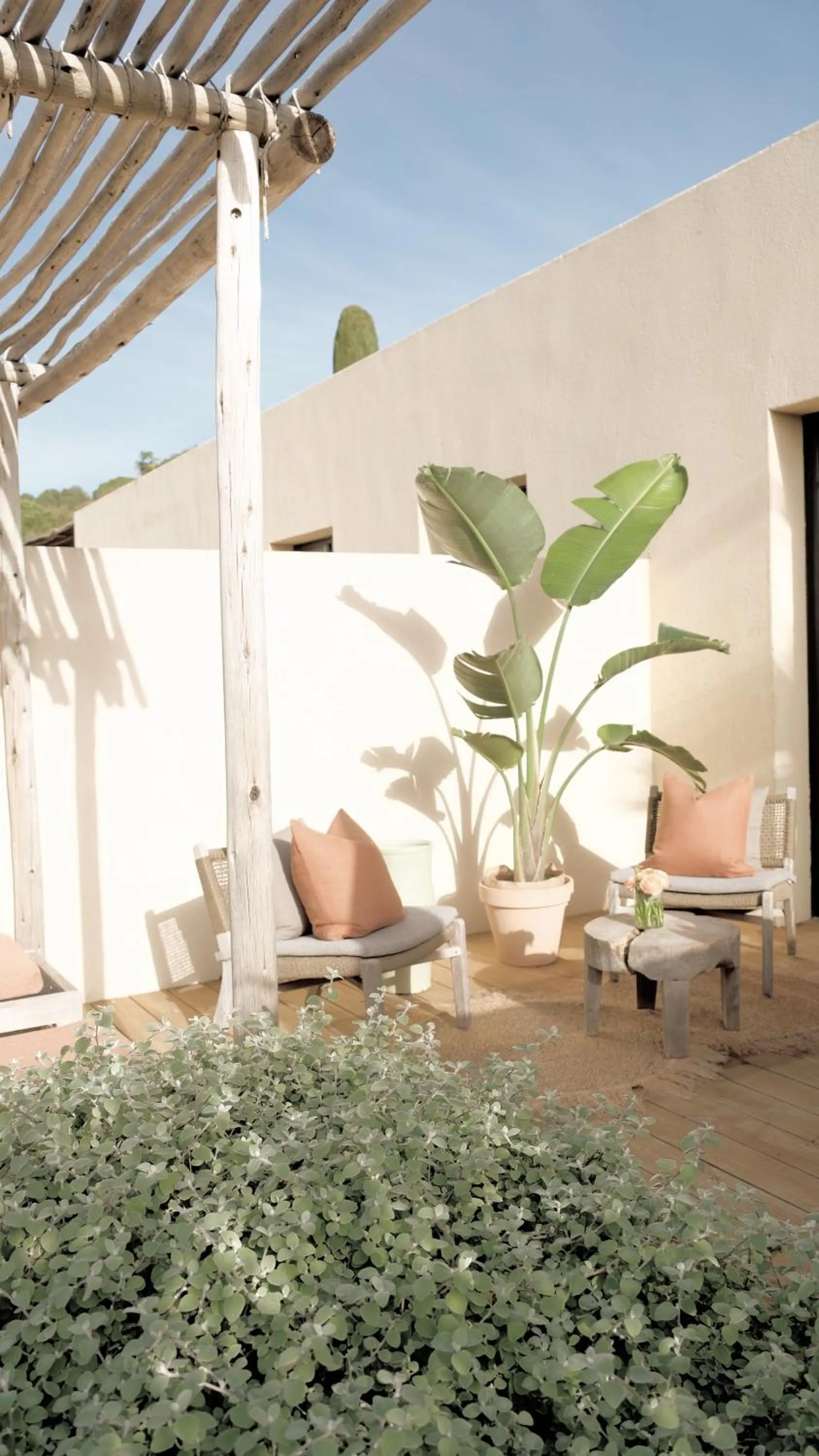 Balcony/Terrace in Toile Blanche