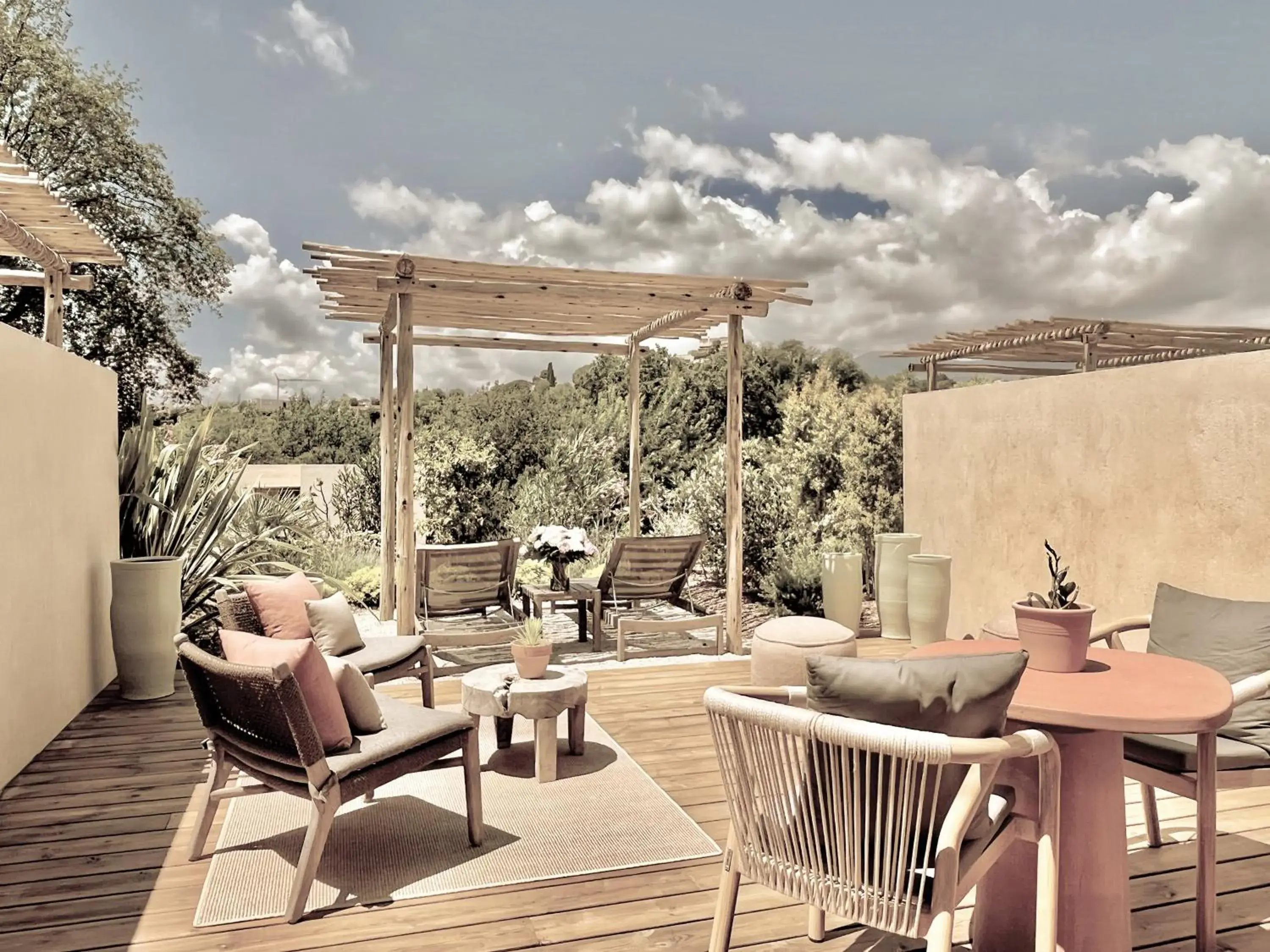 Suite with Mountain View in Toile Blanche Suite with Mountain View in Toile Blanche