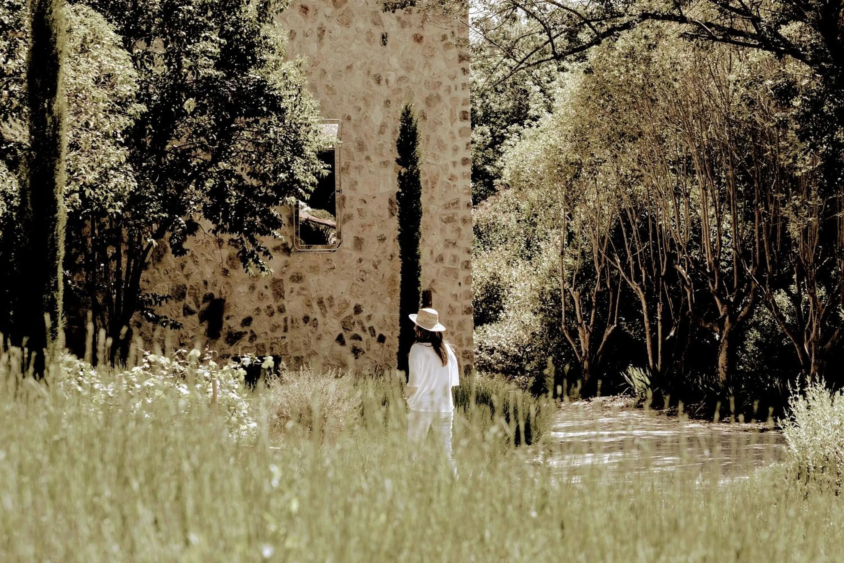 Spring in Toile Blanche