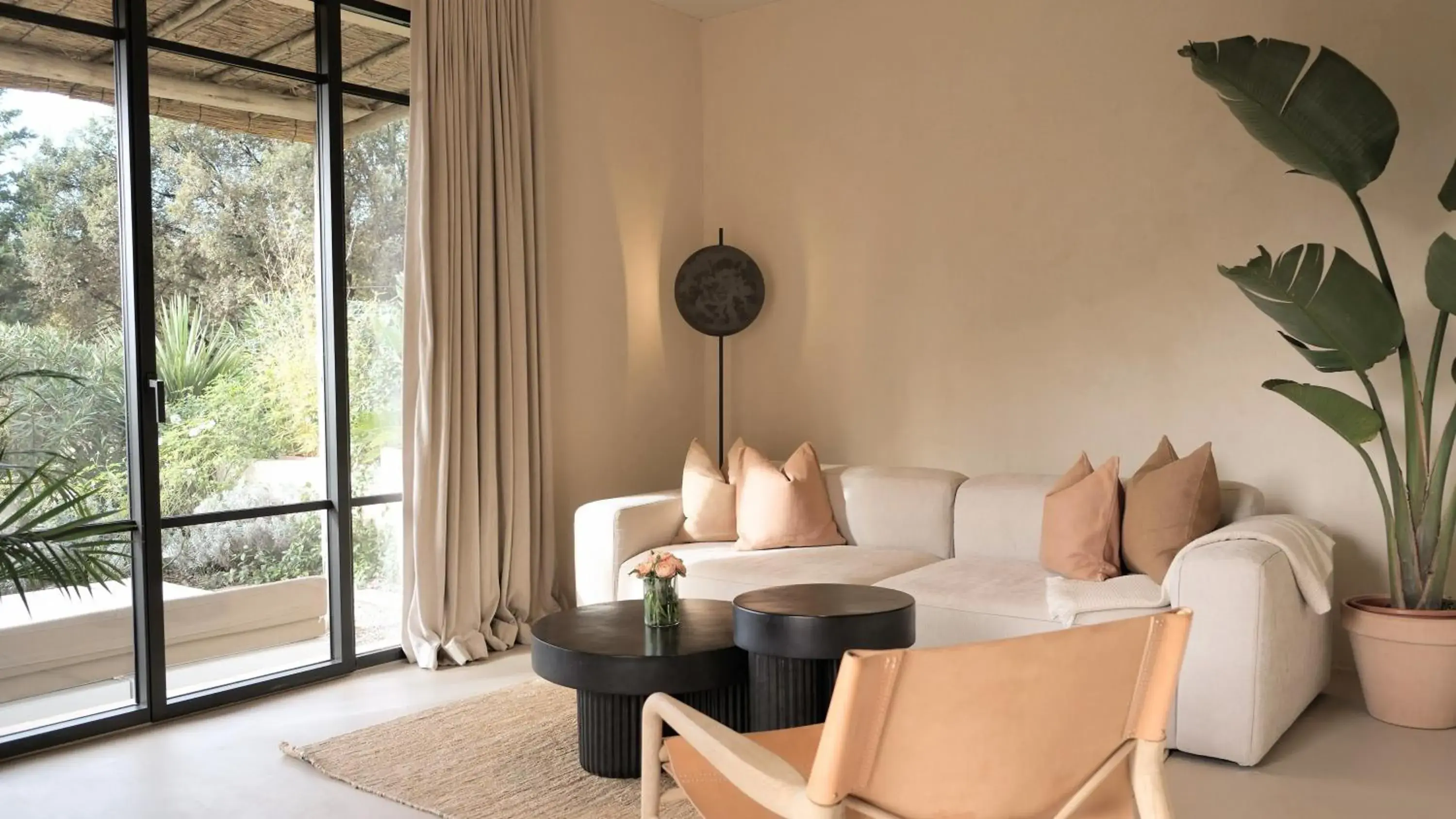 Deluxe Suite in Toile Blanche Deluxe Suite in Toile Blanche