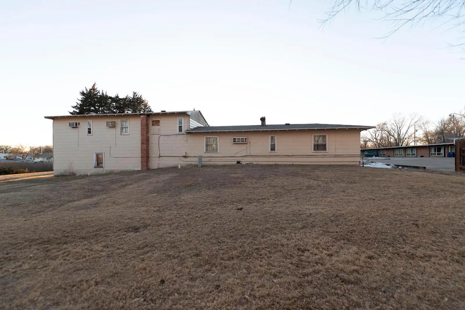 Property building in Cedar Inn