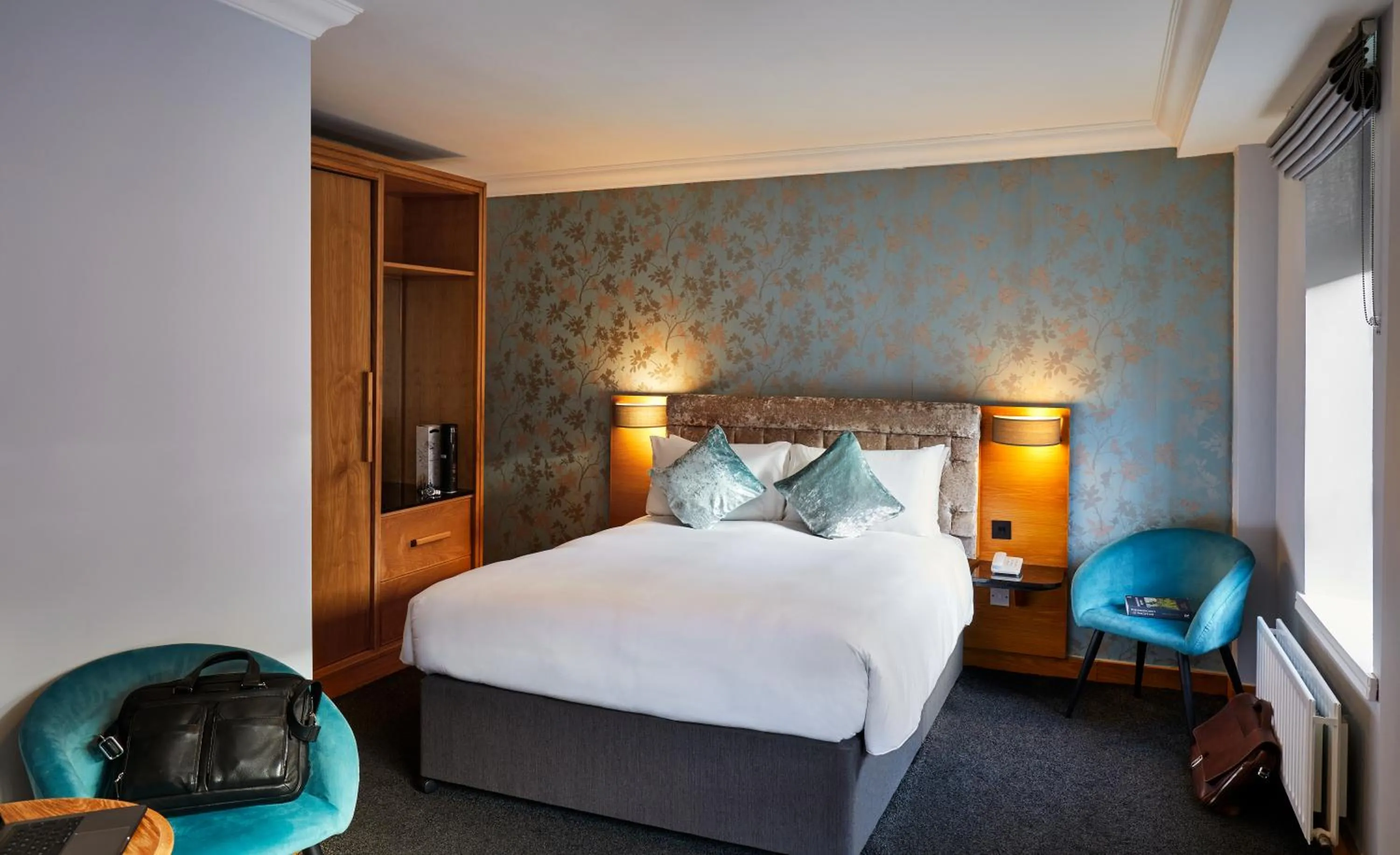 Photo of the whole room, Bed in Handel's Hotel