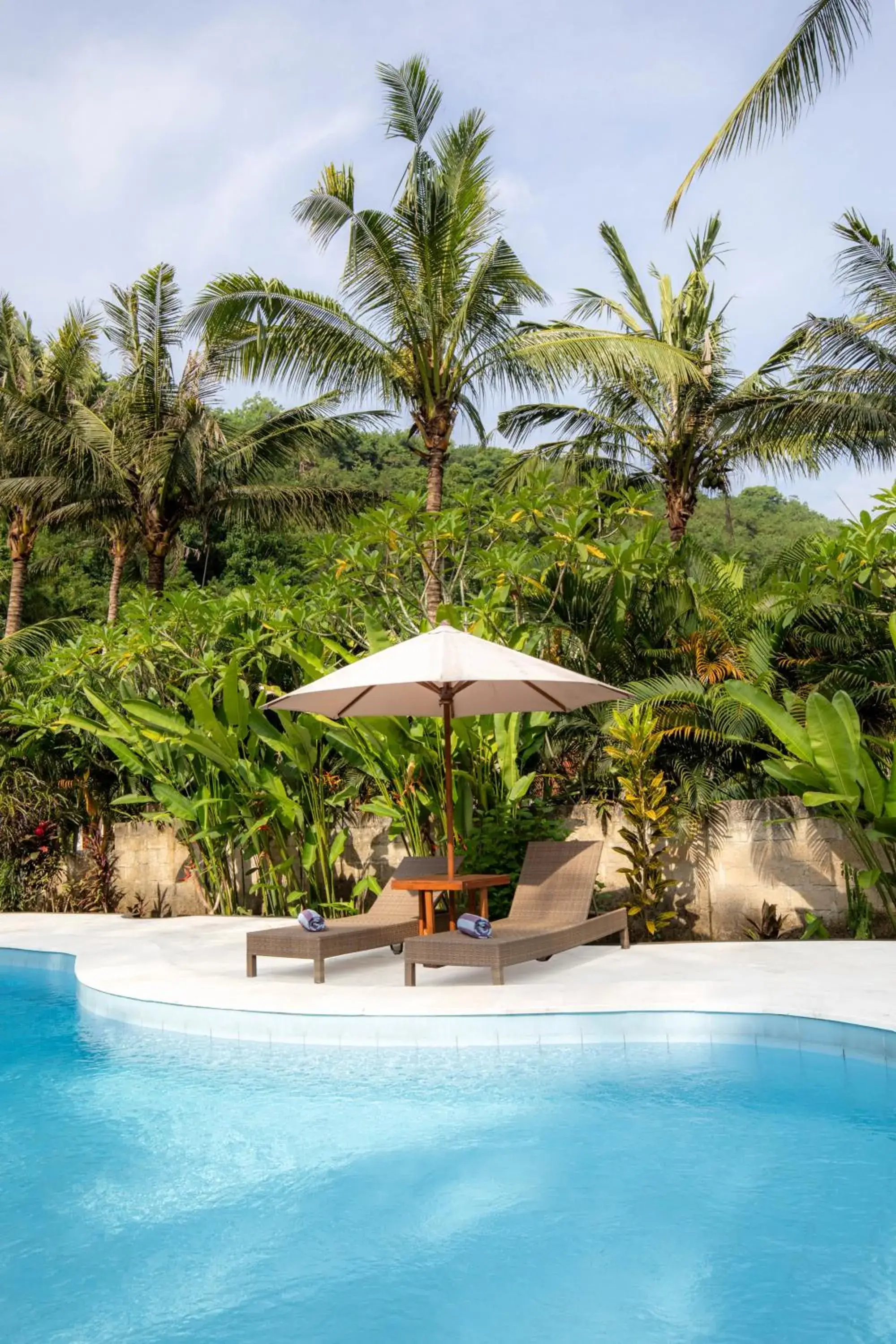 Swimming pool in Crystal Bay Villa Swimming pool in Crystal Bay Villa