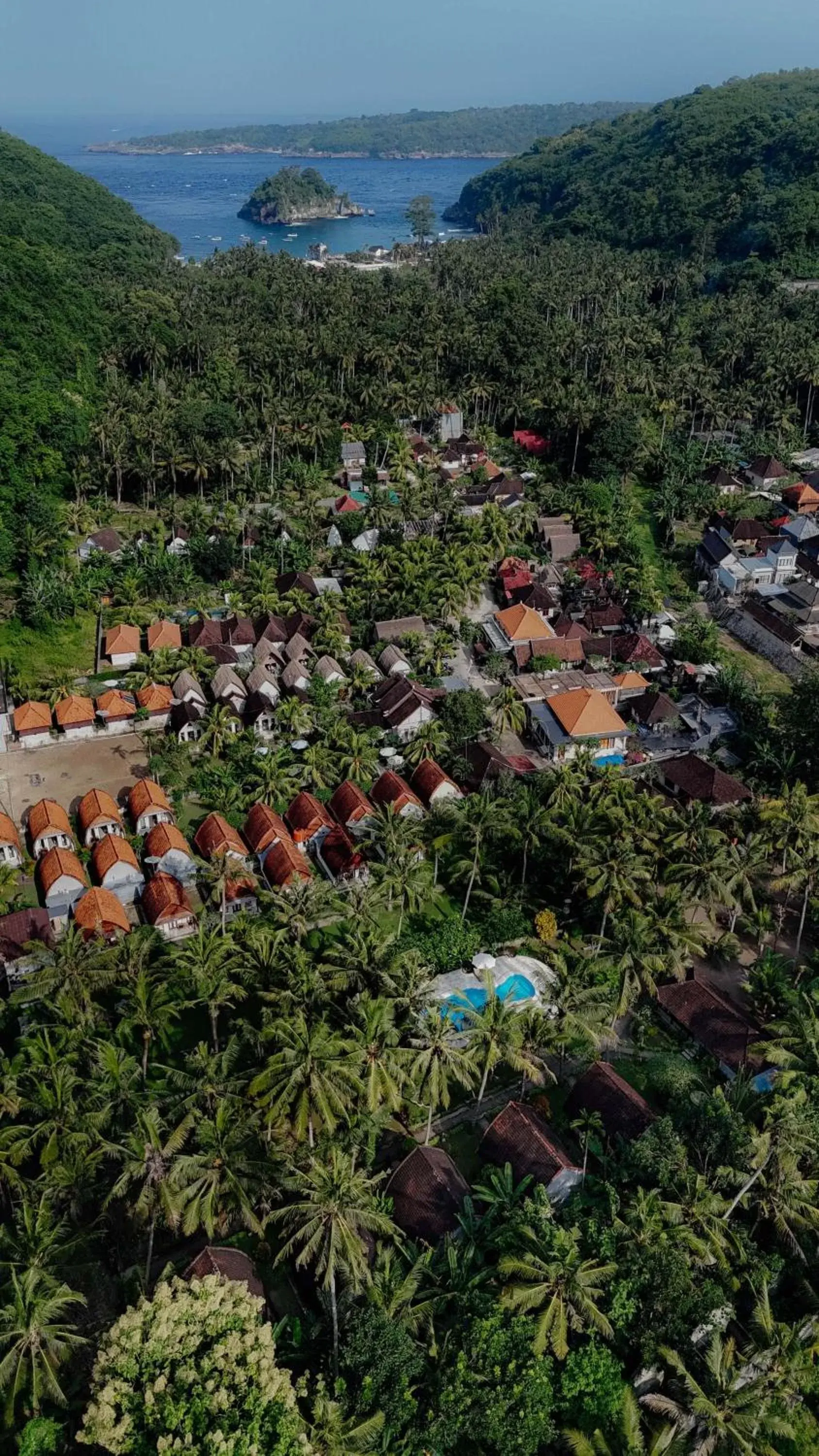 Property building in Crystal Bay Villa Property building in Crystal Bay Villa