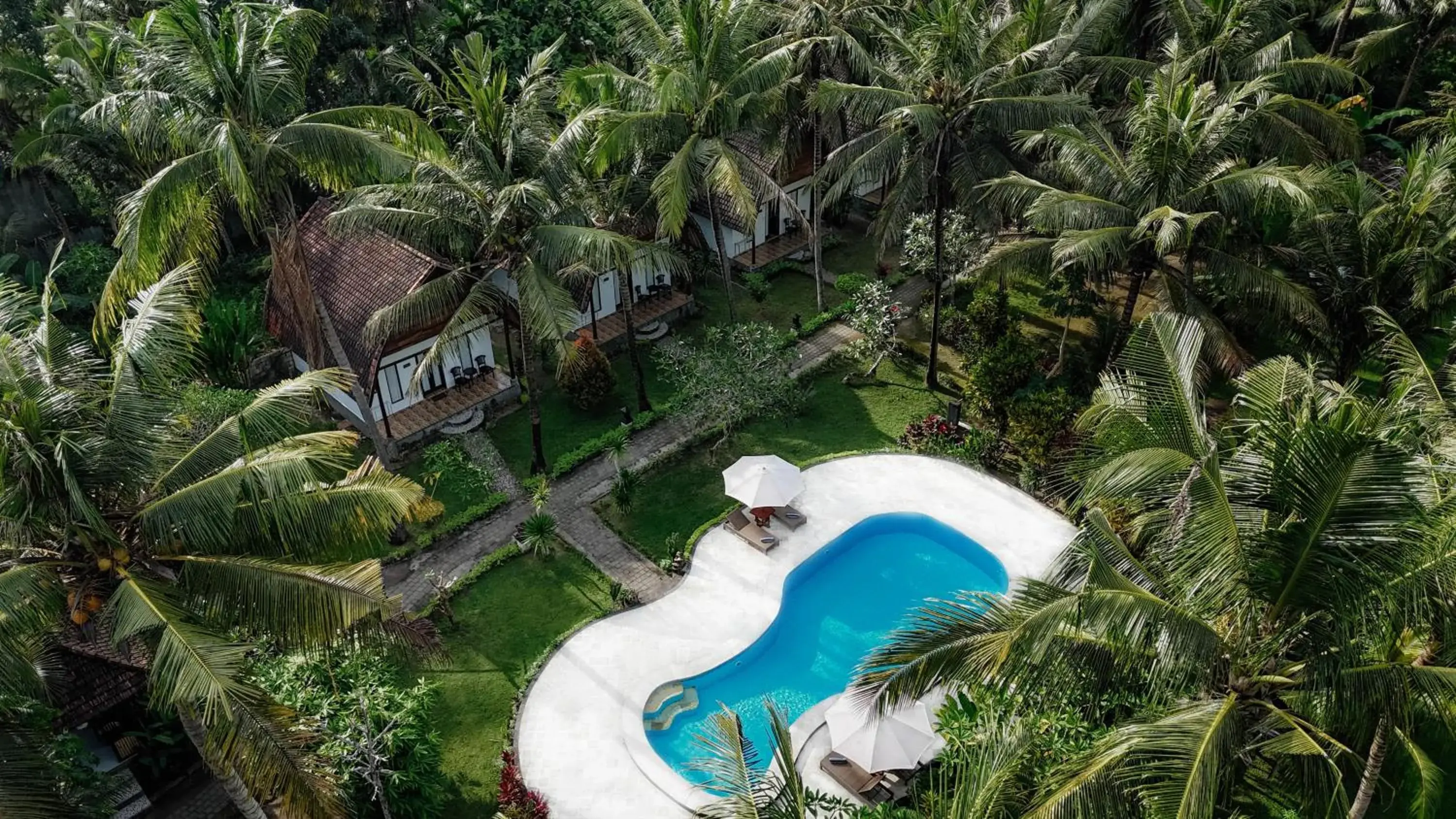 Property building in Crystal Bay Villa Property building in Crystal Bay Villa