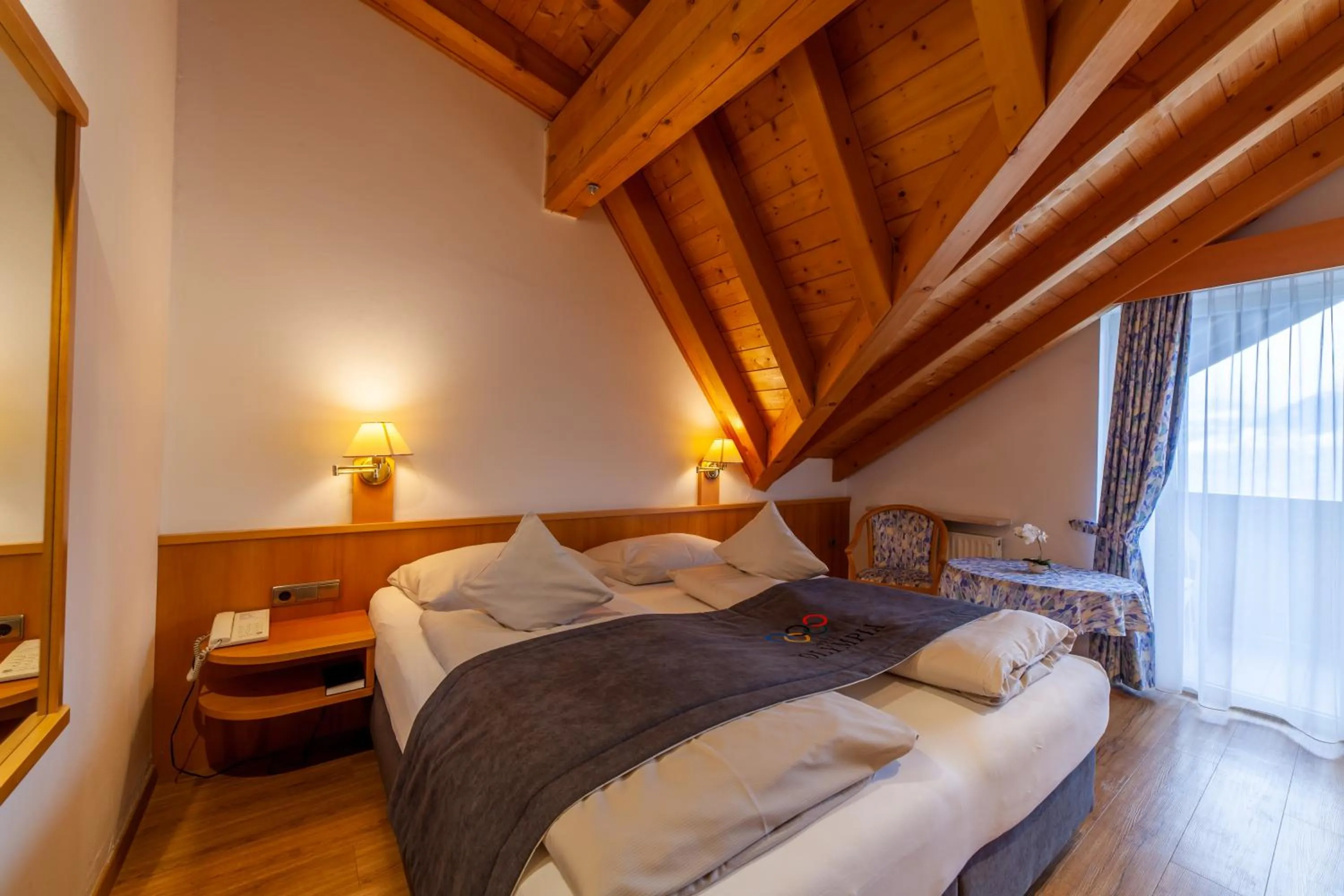 Bedroom, Bed in Frühstücks-Hotel Olympia