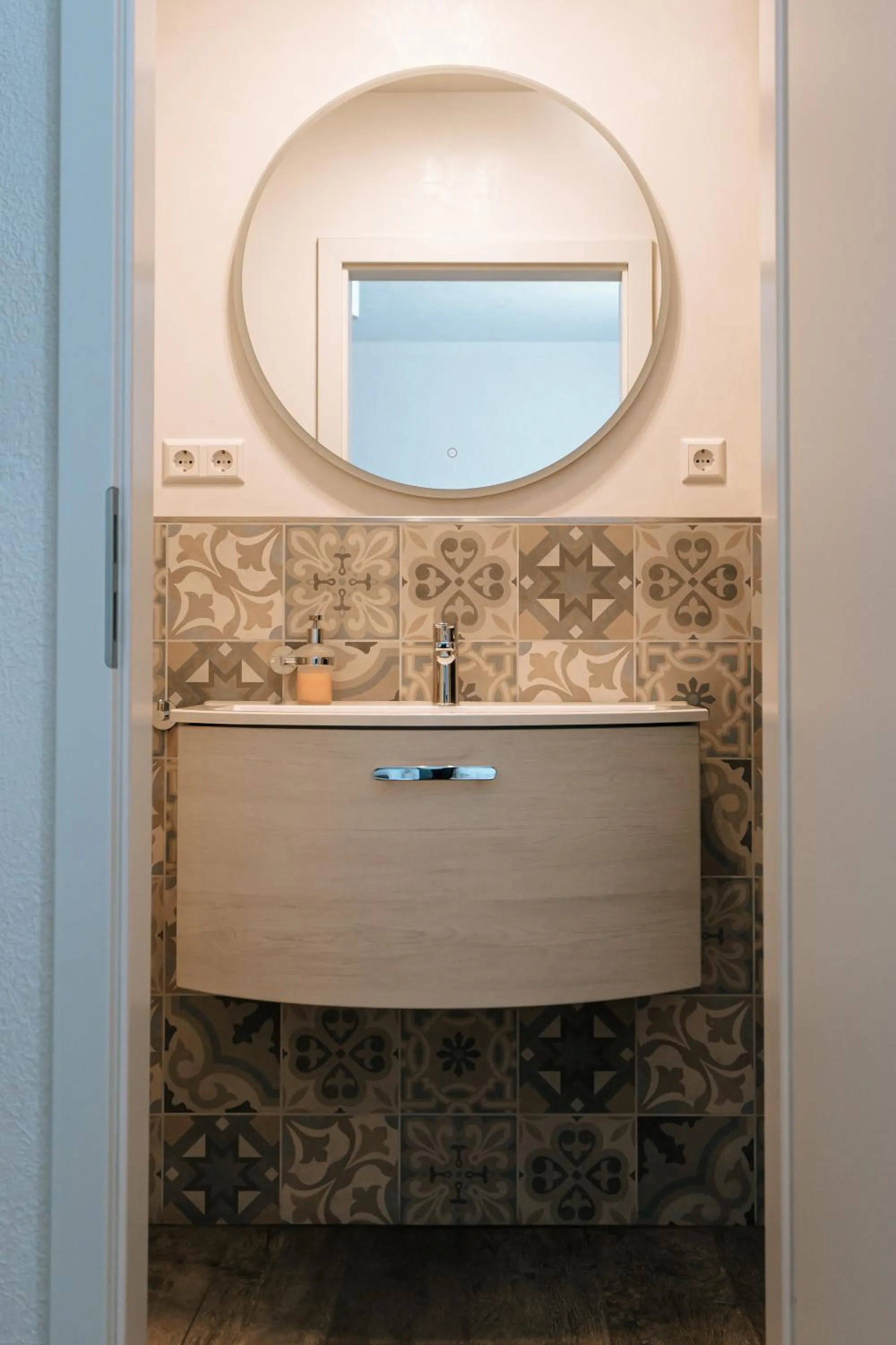 Bathroom in Dill Hotel