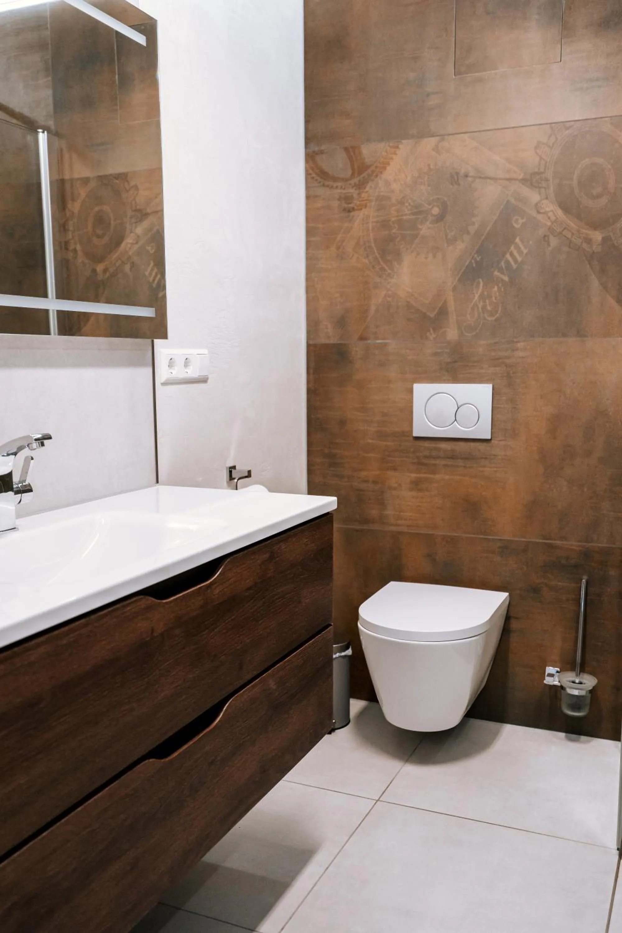 Shower in Dill Hotel