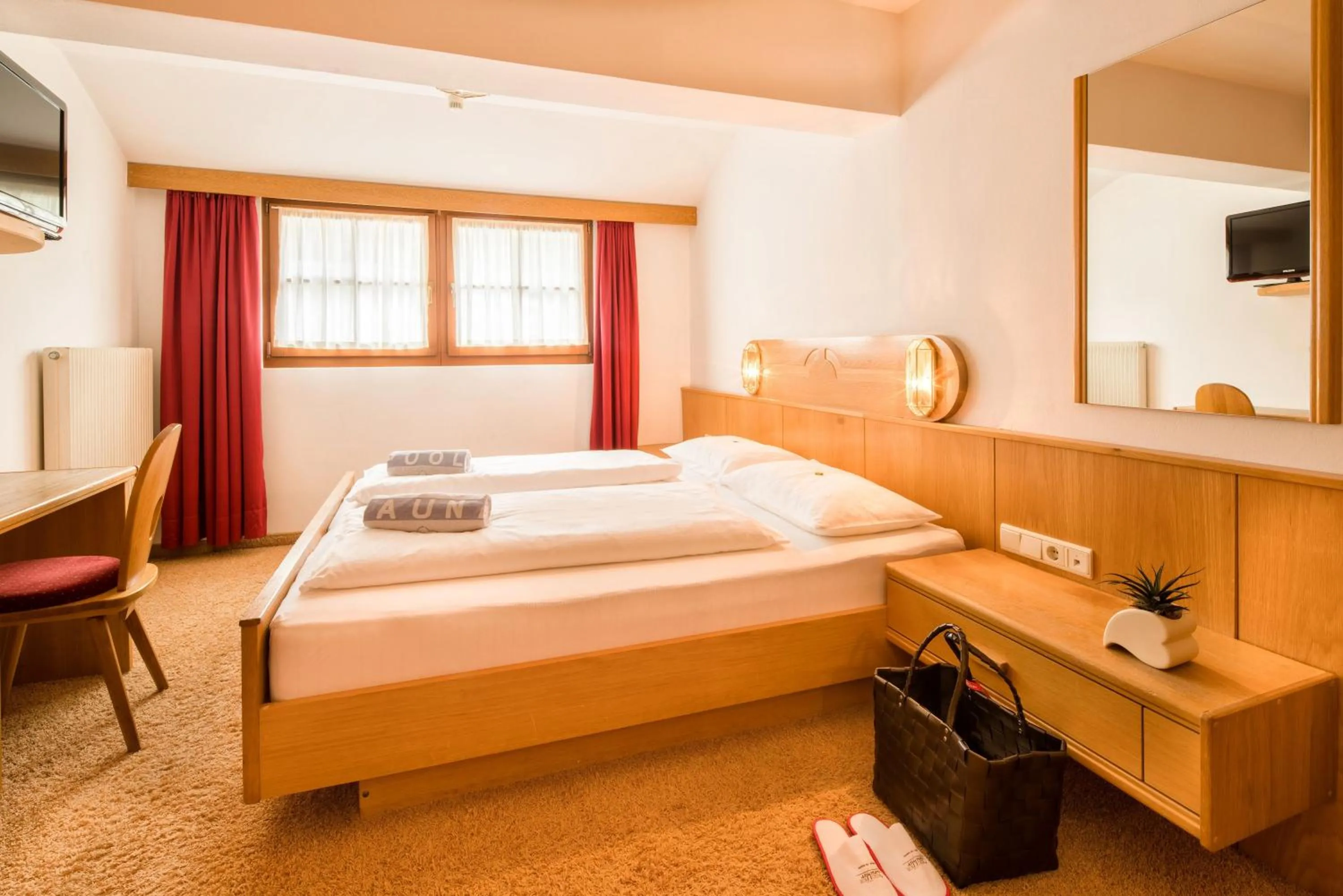 Bed in Piccolo Hotel Gurschler