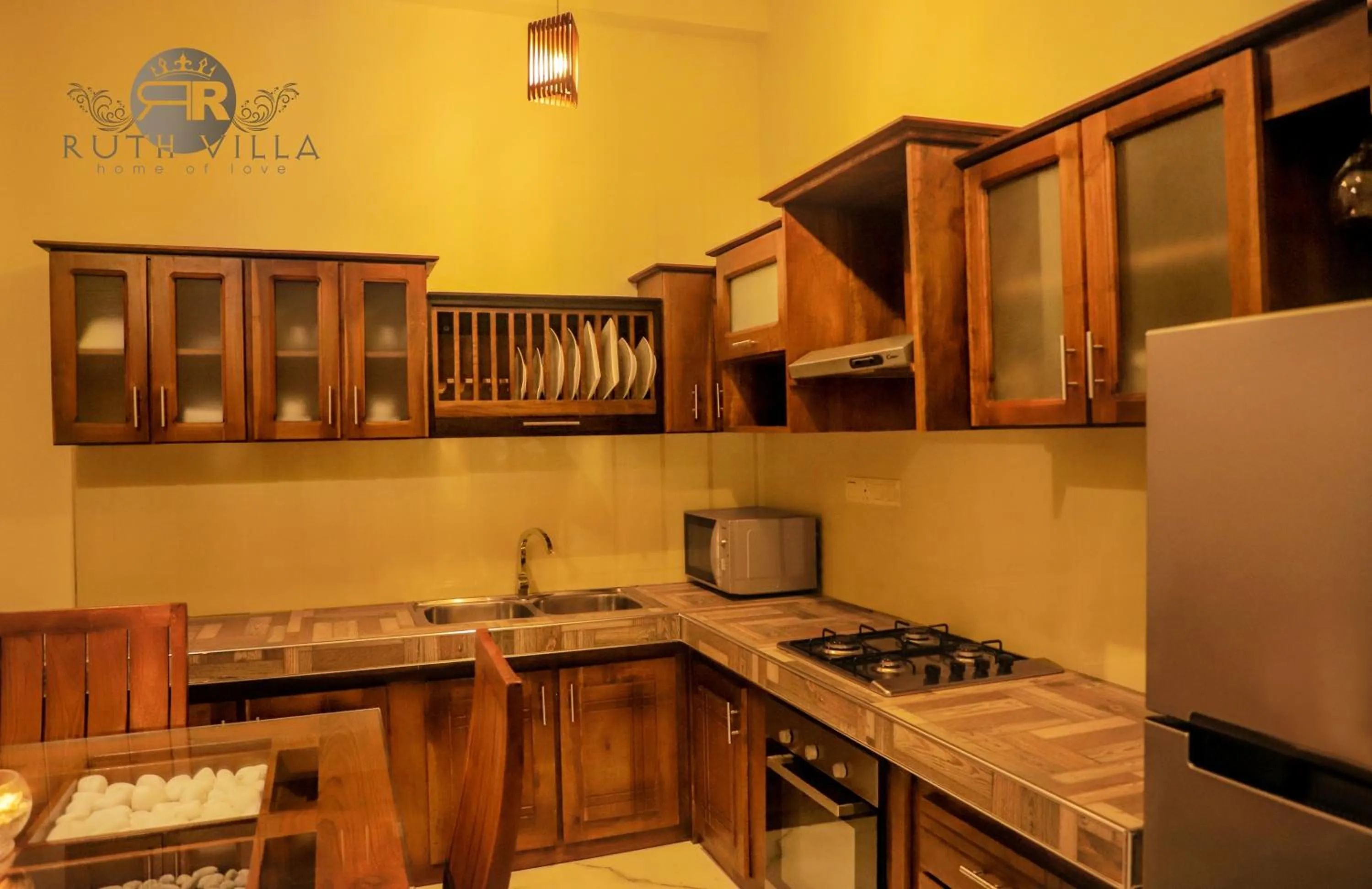 Kitchen or kitchenette in Ruth Villa