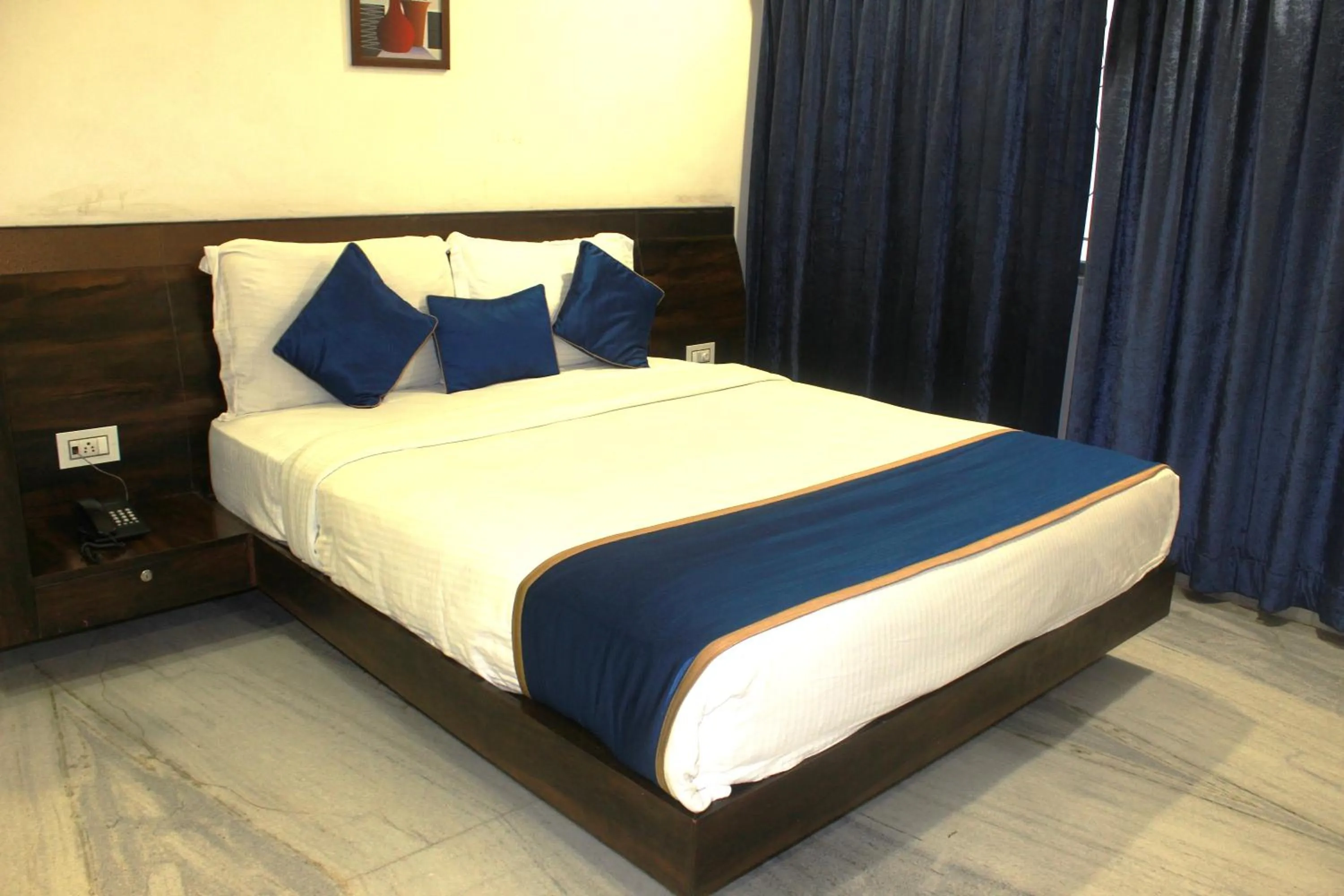 Bed in Hotel Planet Four