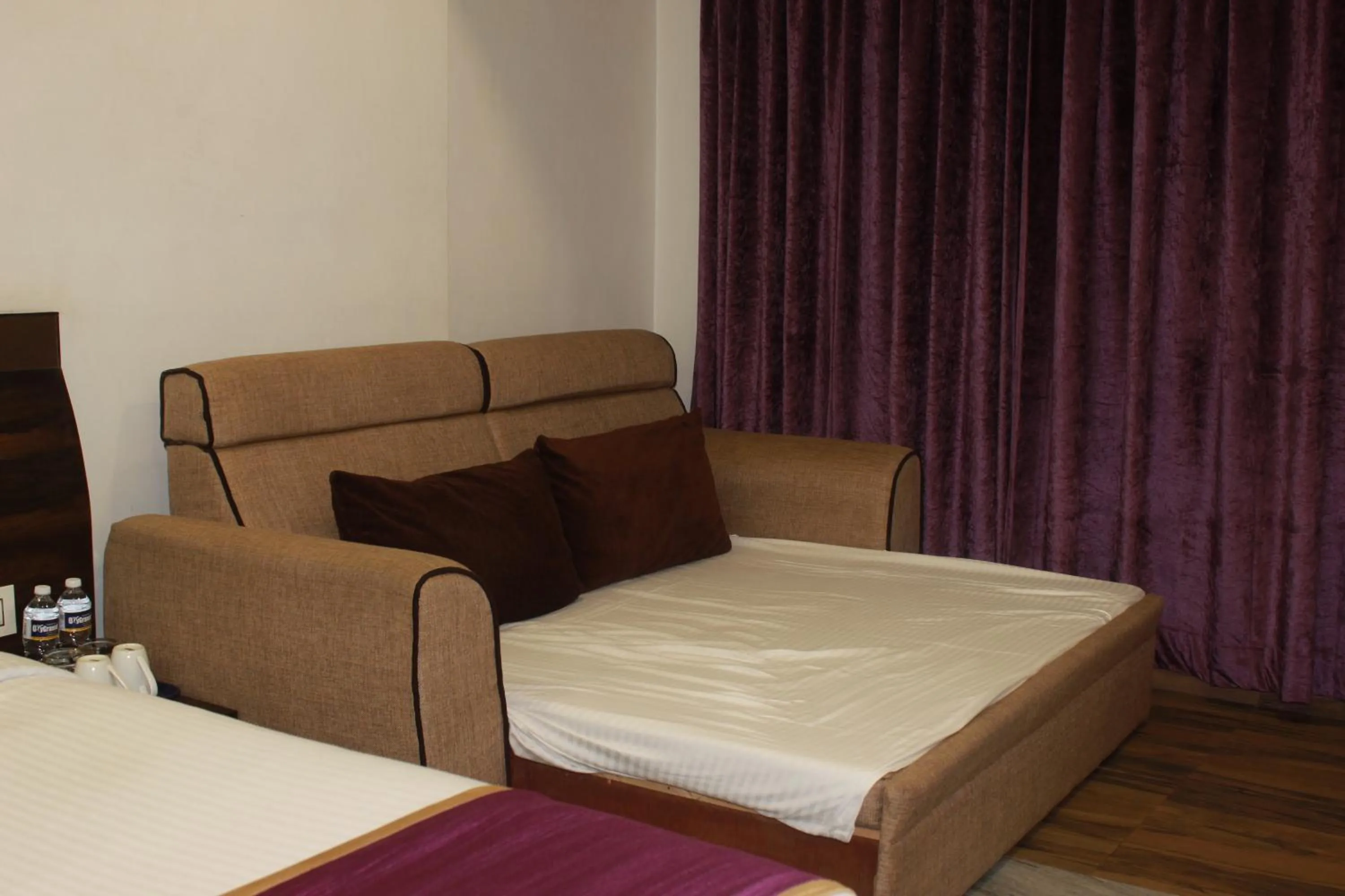 Photo of the whole room, Bed in Hotel Planet Four