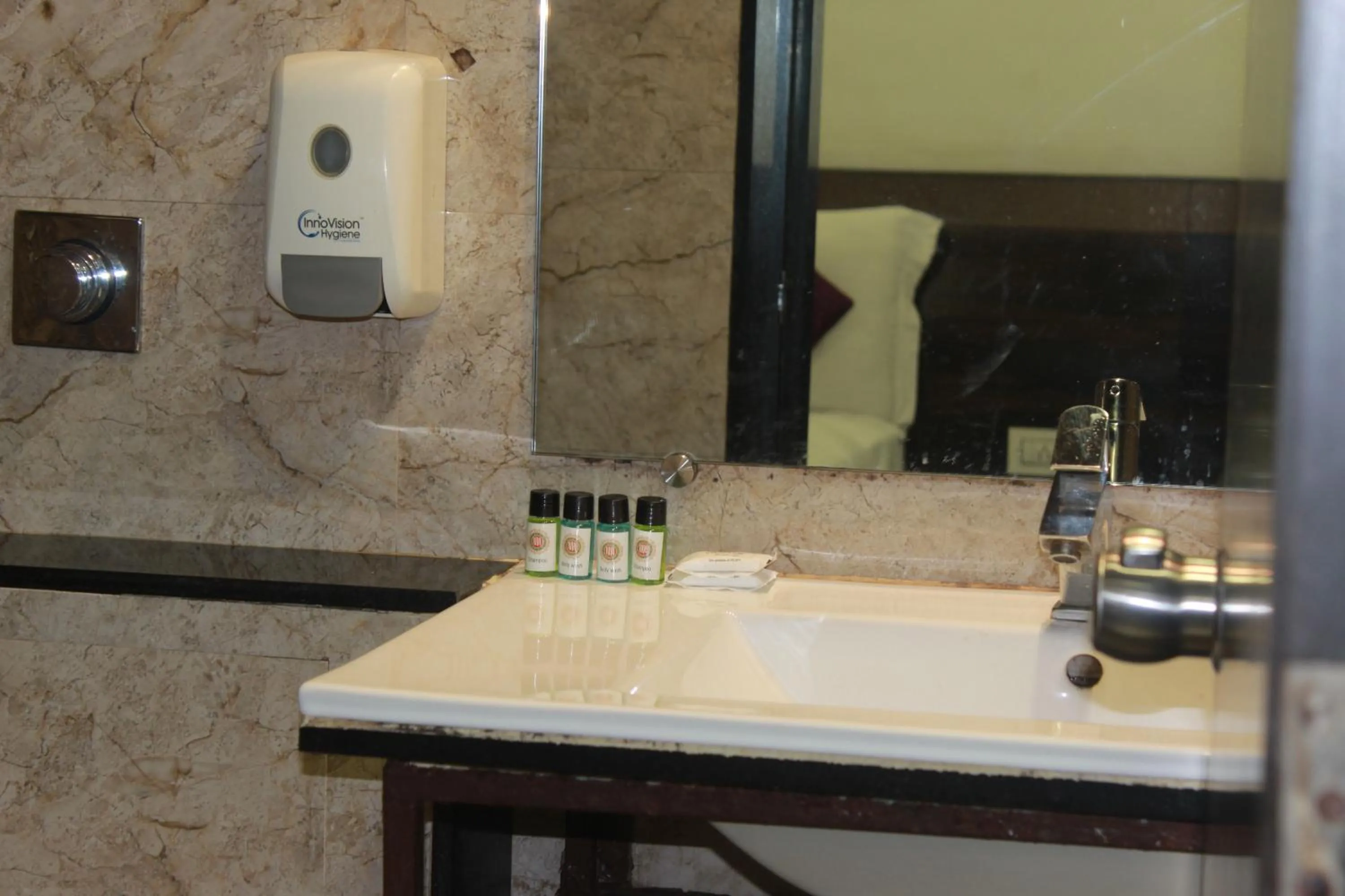 Bathroom in Hotel Planet Four