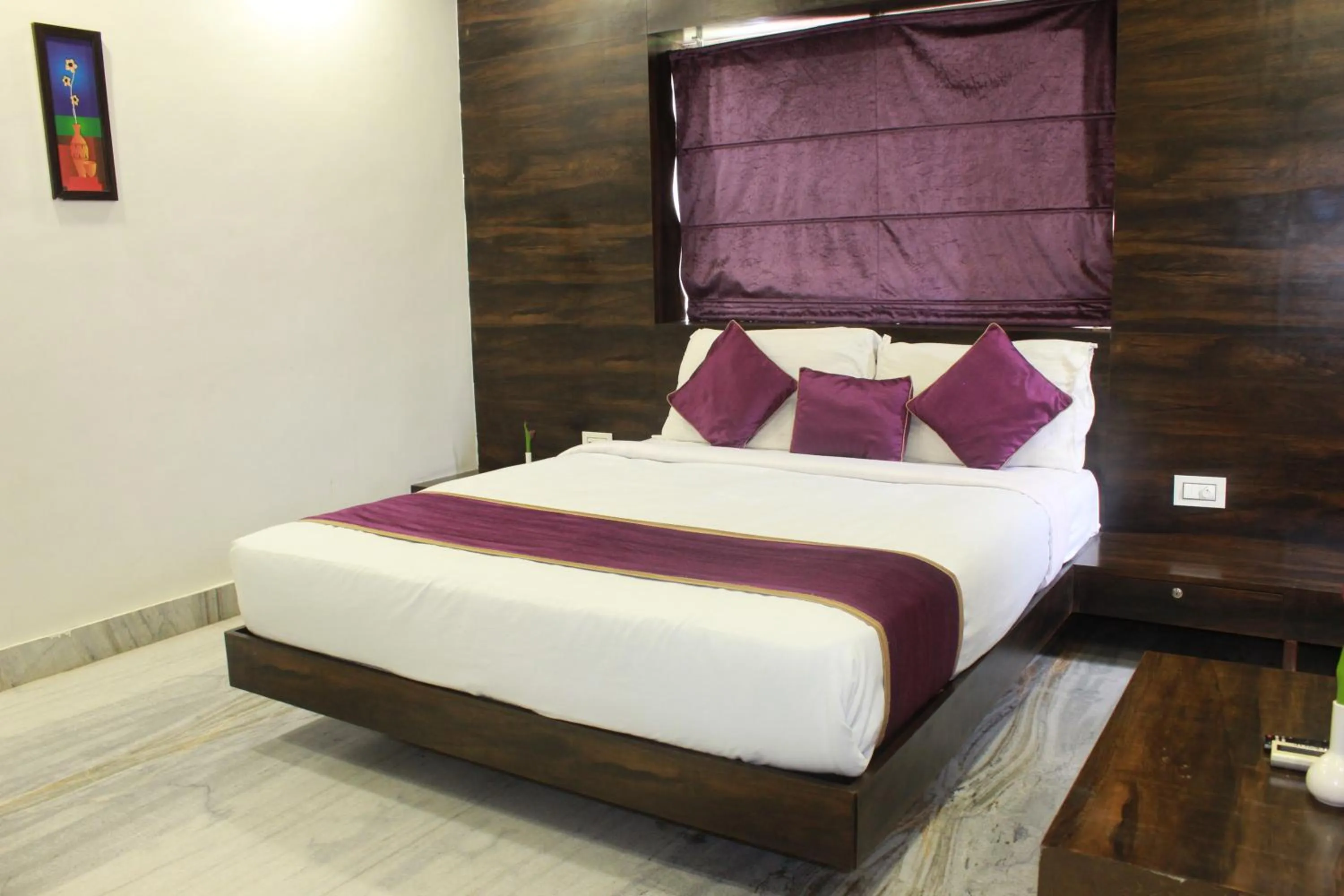 Bed in Hotel Planet Four