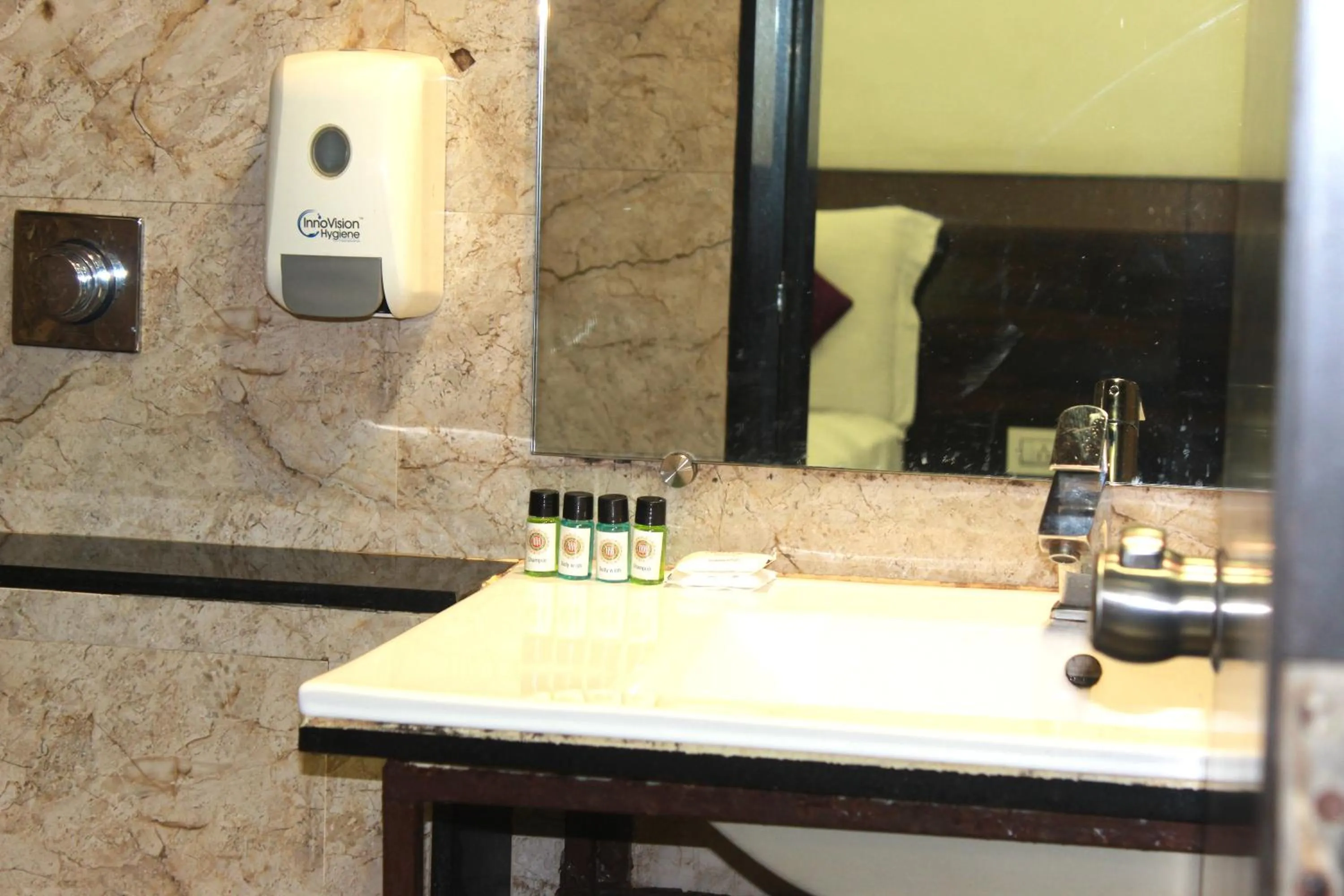 Bathroom in Hotel Planet Four