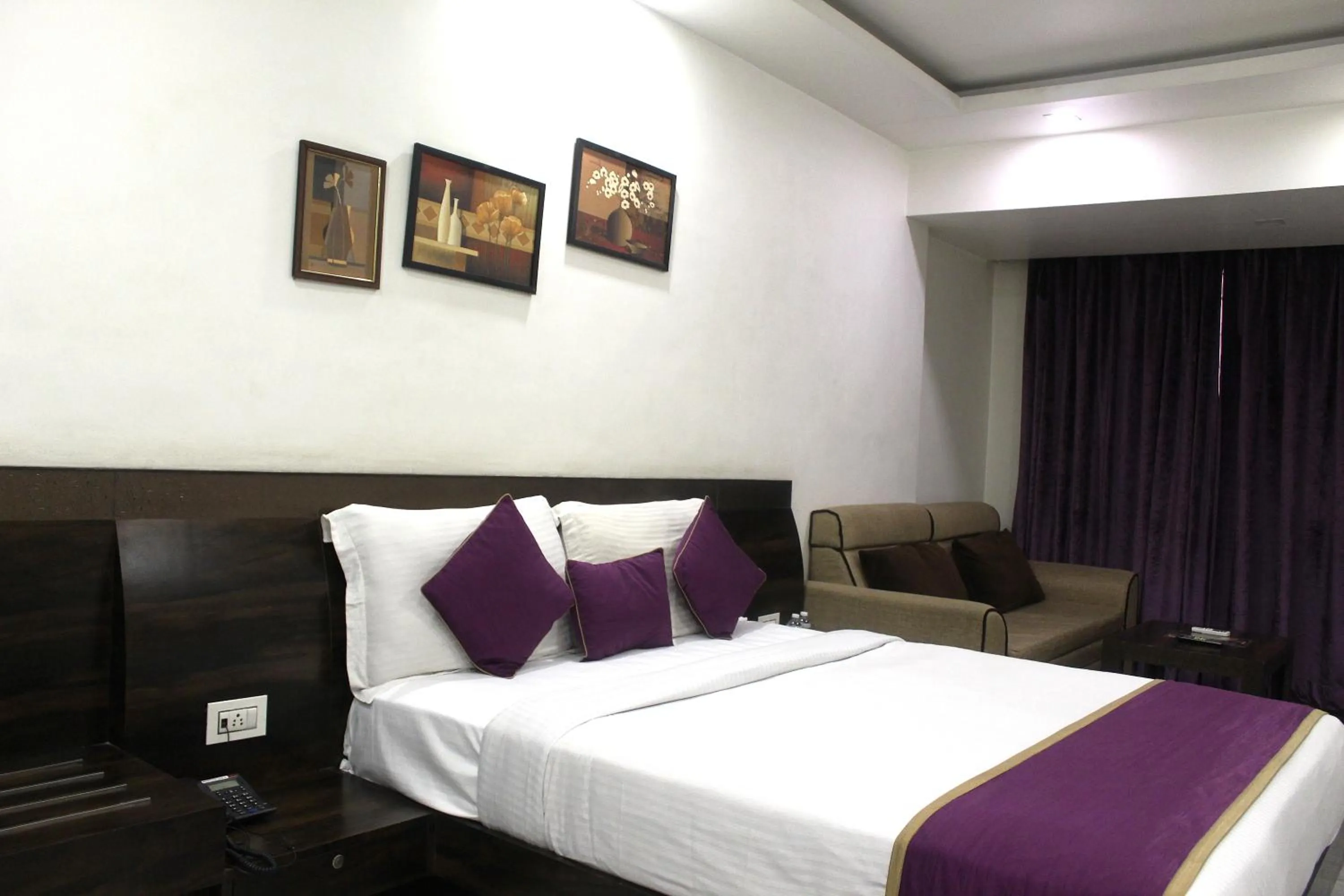 Bed in Hotel Planet Four