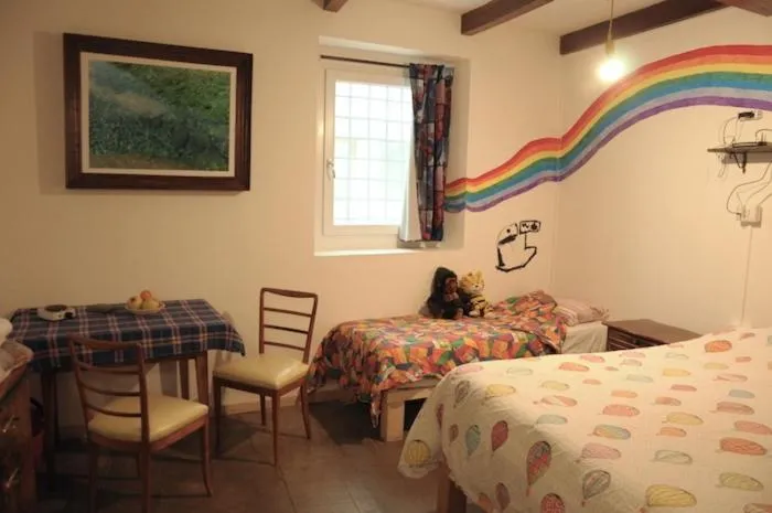 Photo of the whole room, Bed in La stufa rossa