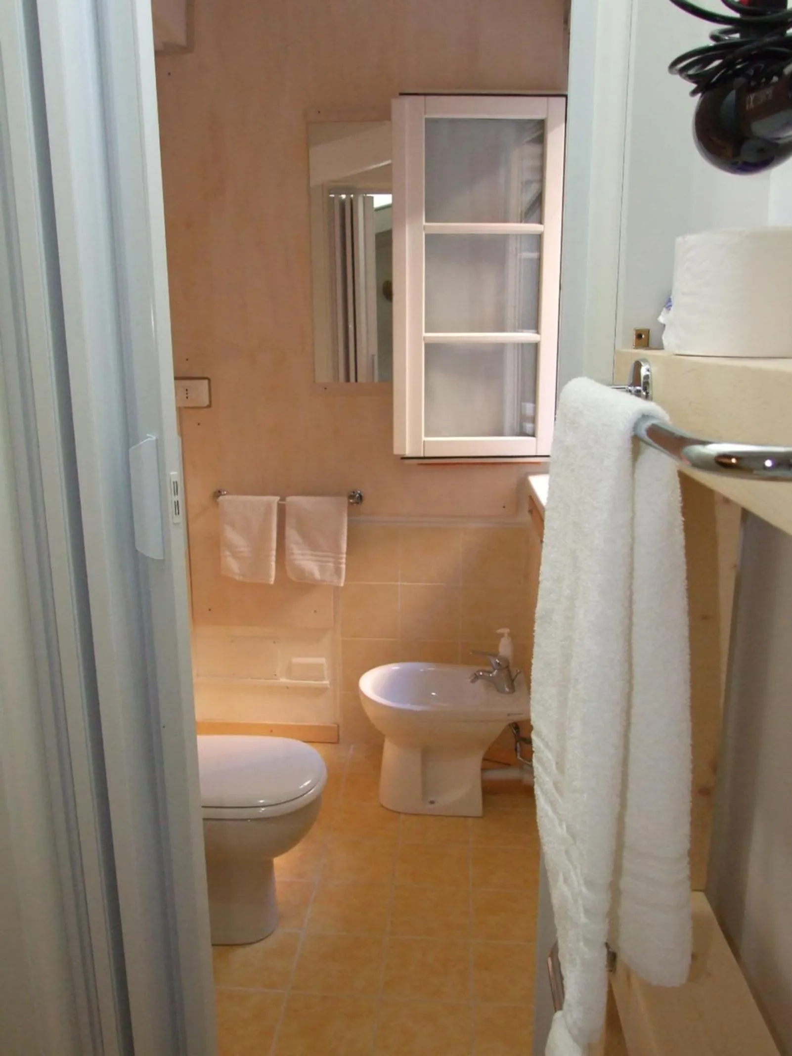 Bathroom in La stufa rossa