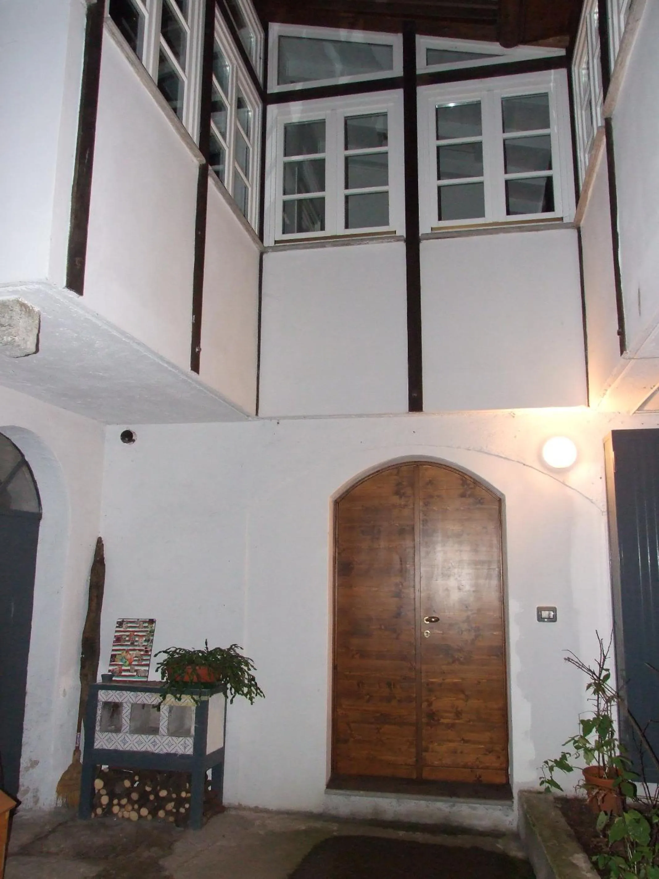 Facade/entrance in La stufa rossa