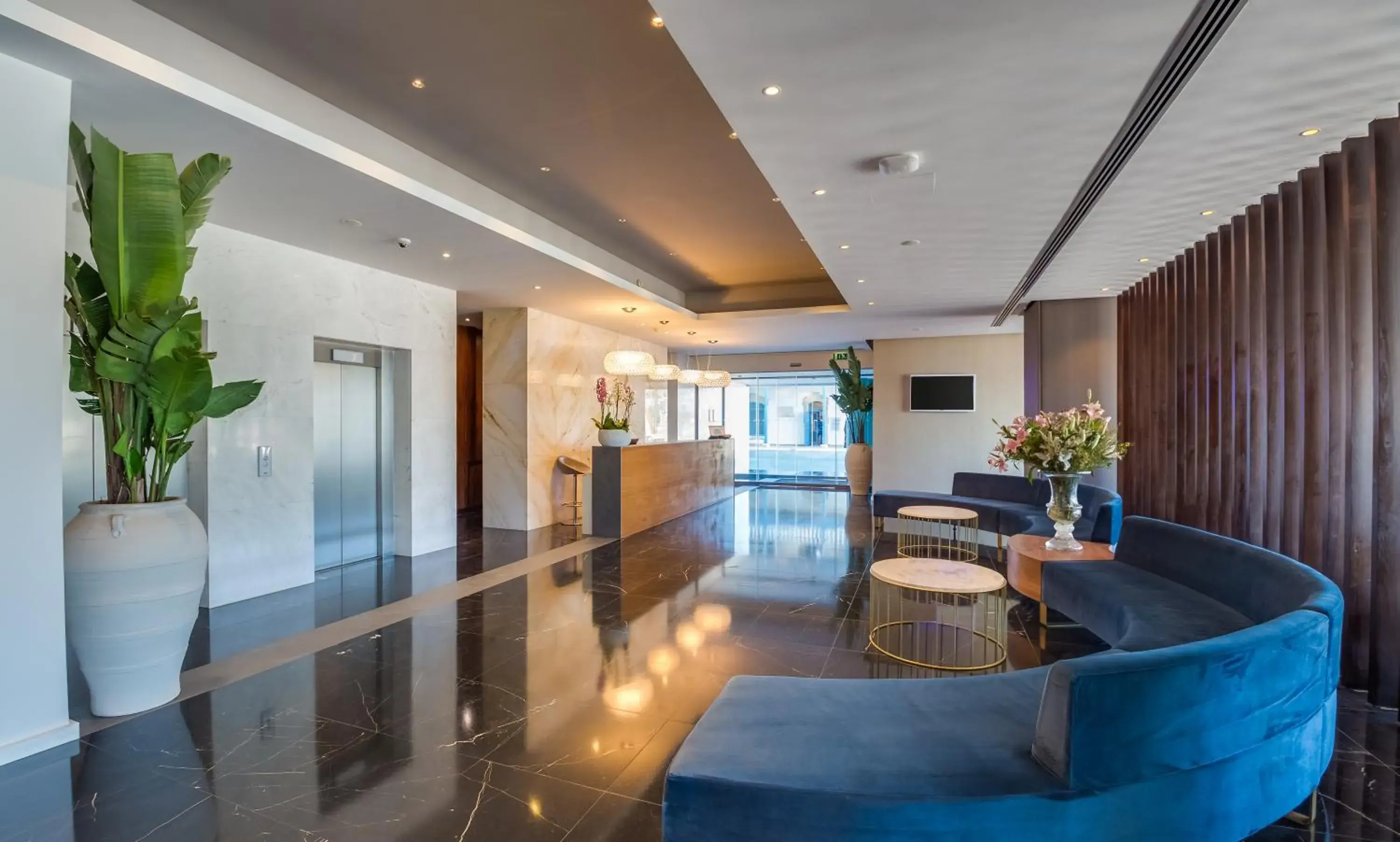 Lobby or reception in Sun Hall Hotel Lobby or reception in Sun Hall Hotel