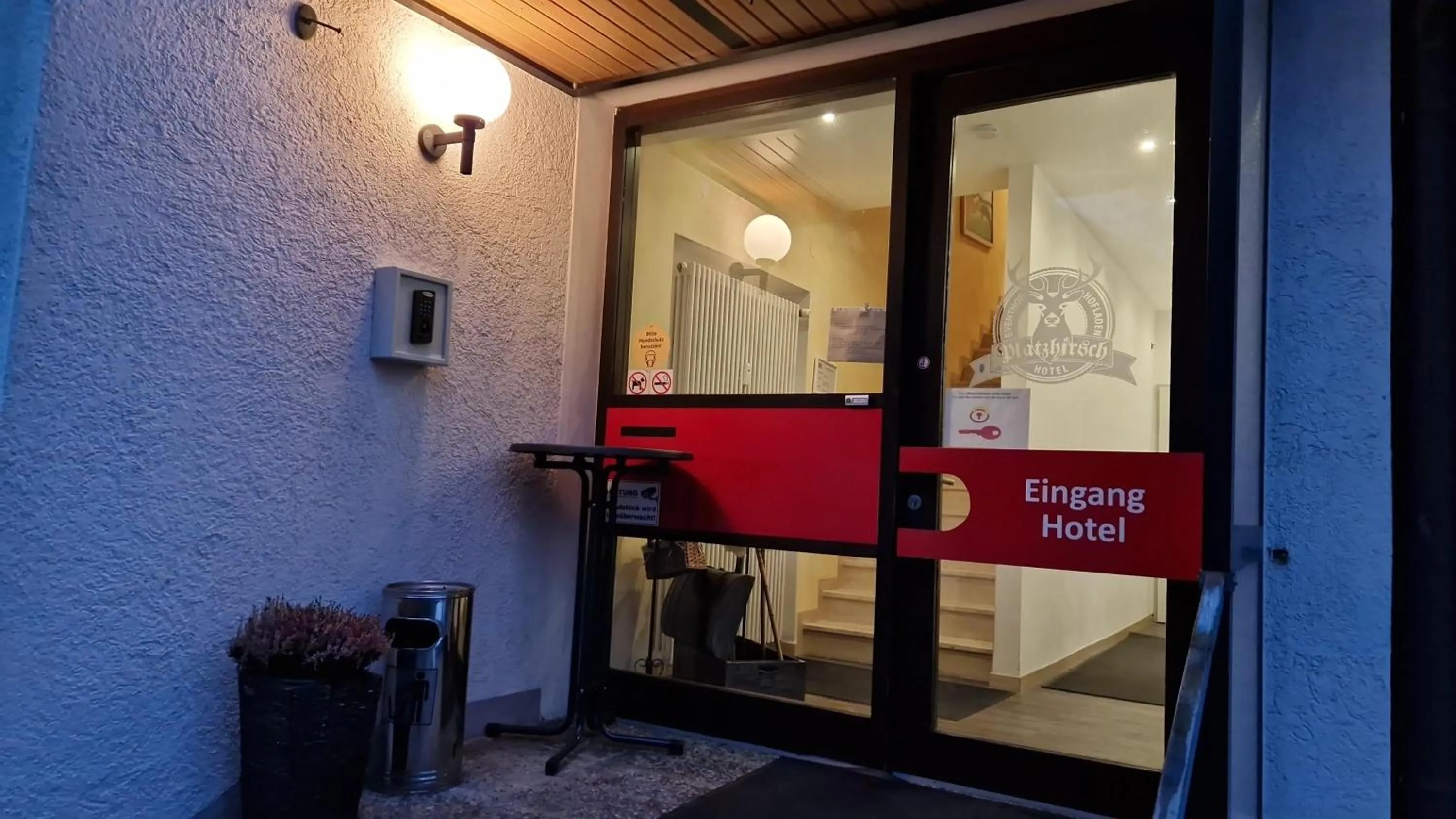 Property building in Hotel Platzhirsch