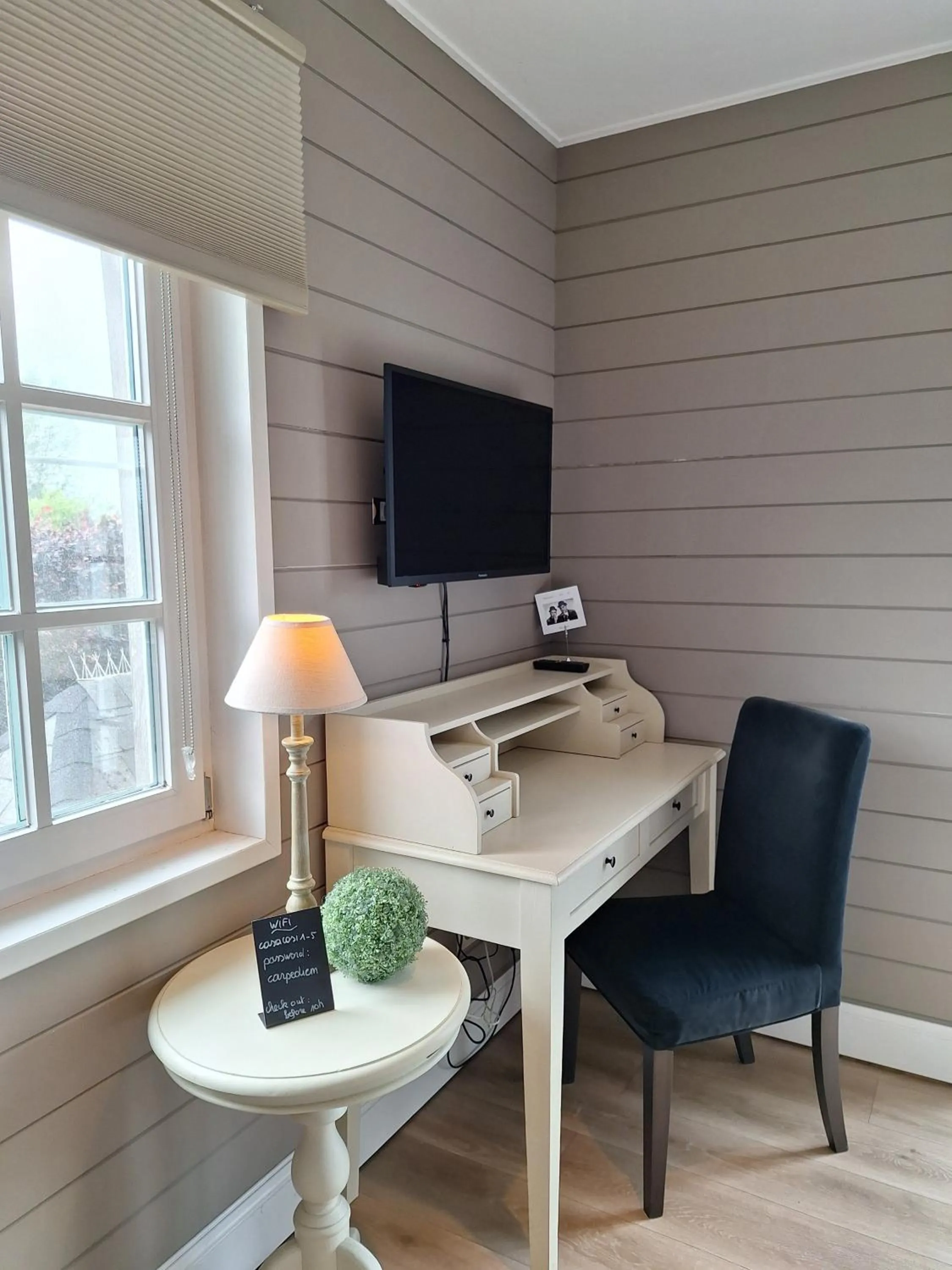 Casa-Cosi, tourist & business suites & flats with reserved parking included, private sauna